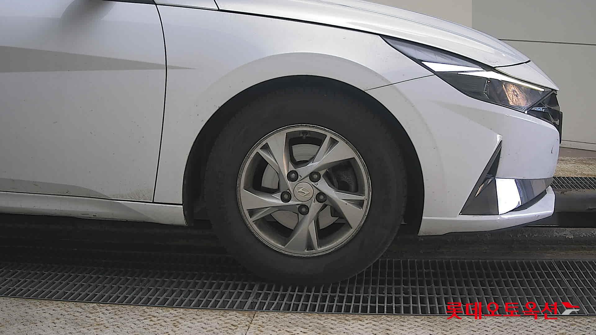 Hyundai Avante id 3822805 из Кореи 23