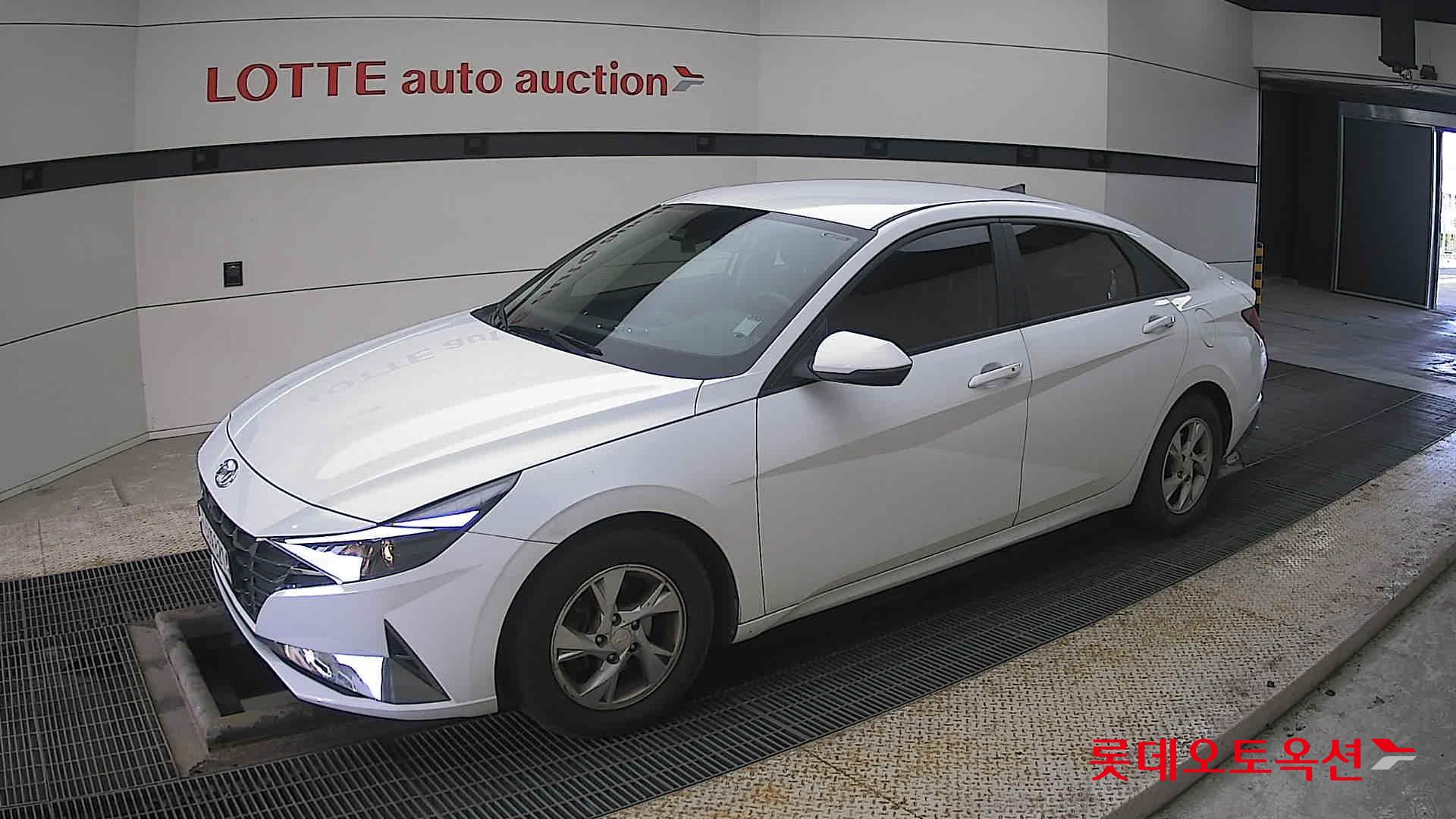 Hyundai Avante id 3816436 из Кореи 13