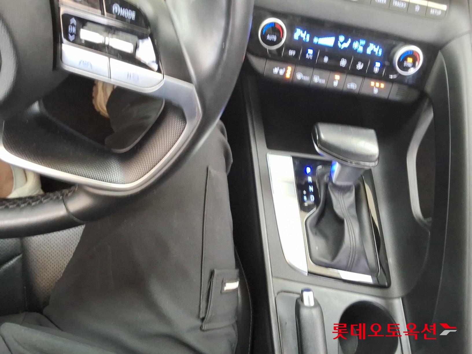 Hyundai Avante id 3816436 из Кореи 33