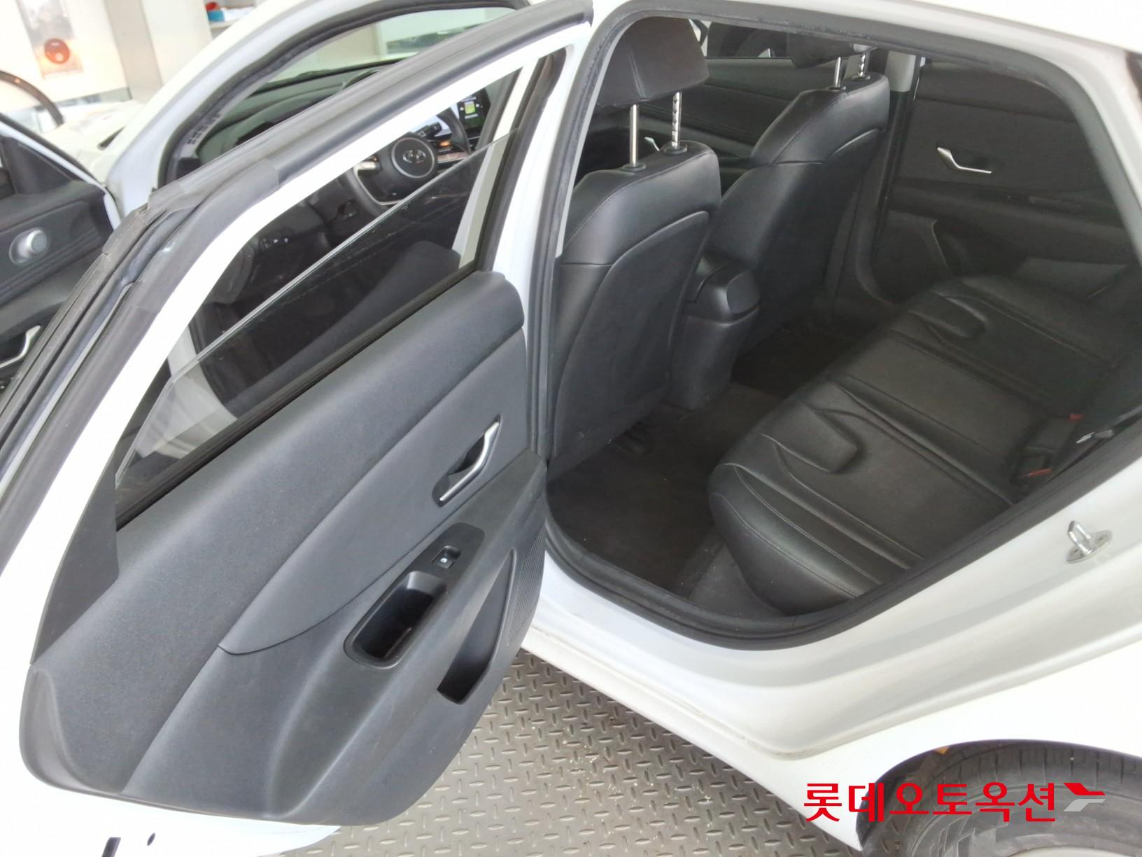 Hyundai Avante id 3816436 из Кореи 36