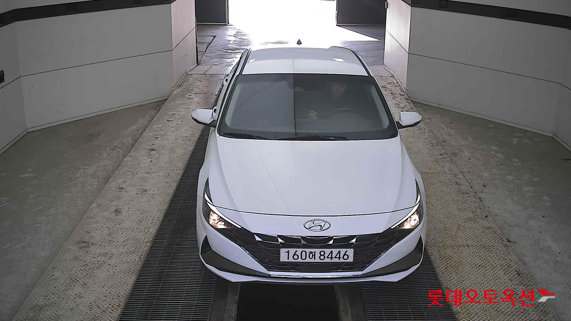 Hyundai Avante id 3822876 из Кореи 8