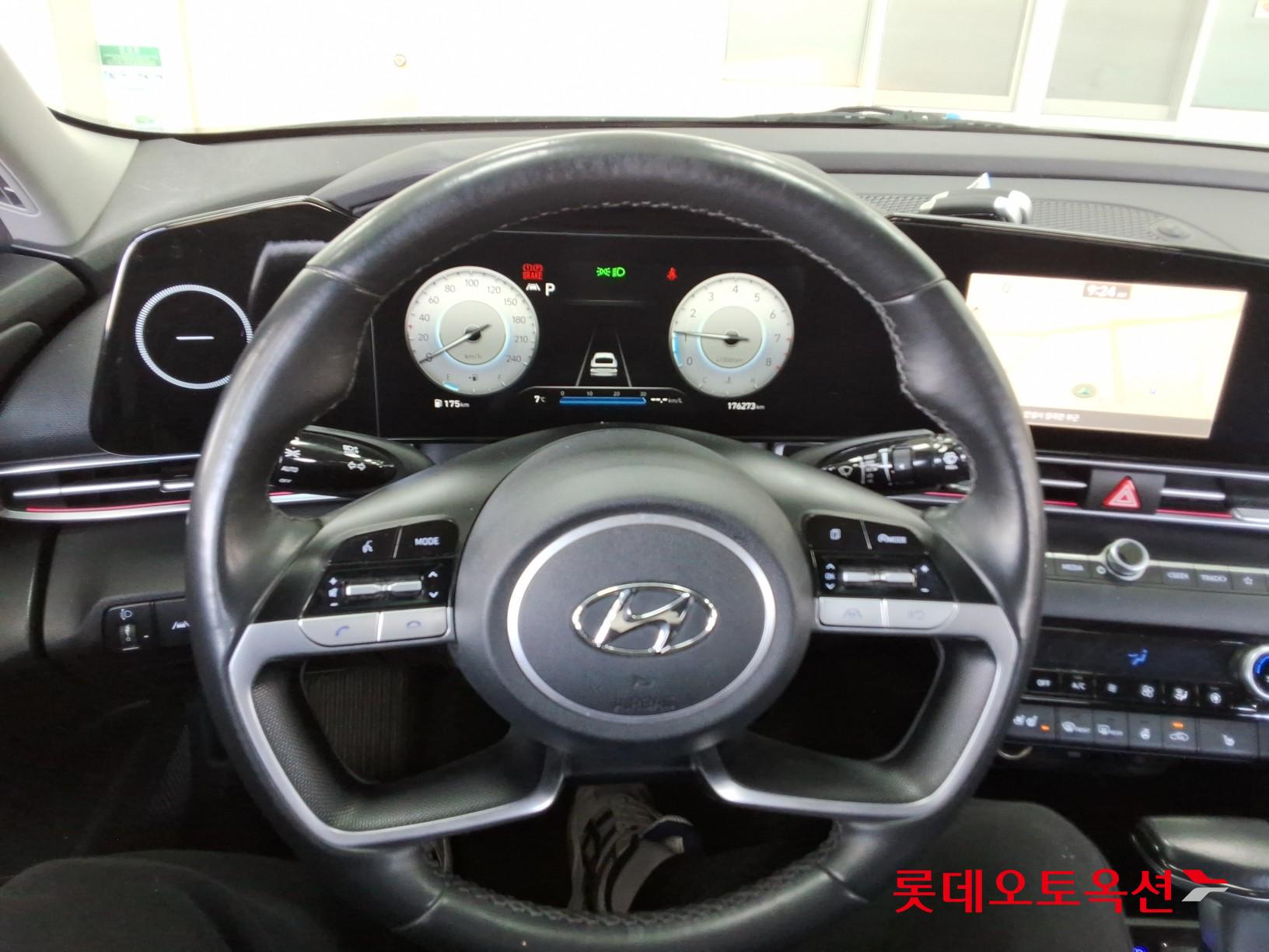 Hyundai Avante id 3822876 из Кореи 29