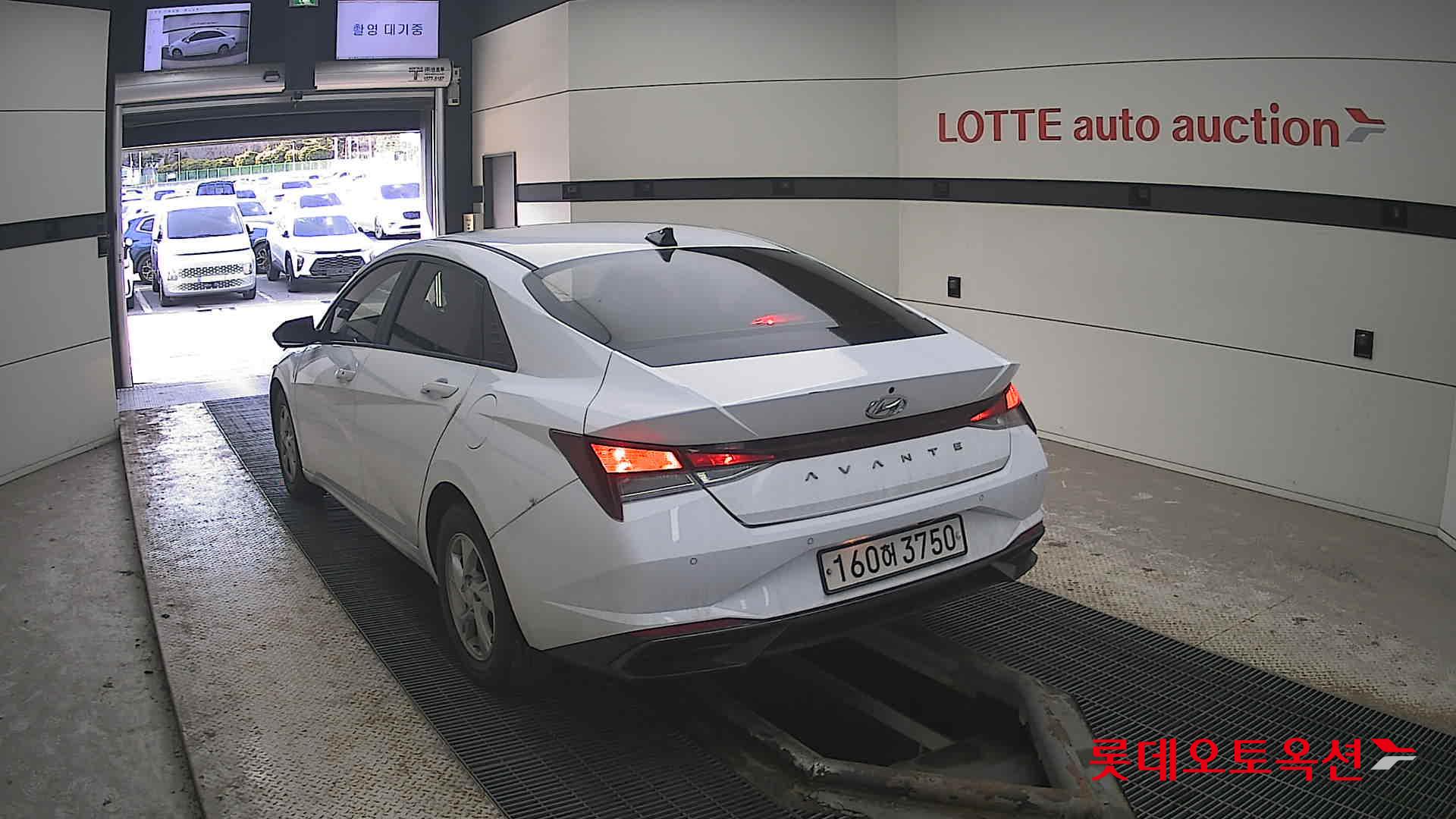 Hyundai Avante id 3816323 из Кореи 9