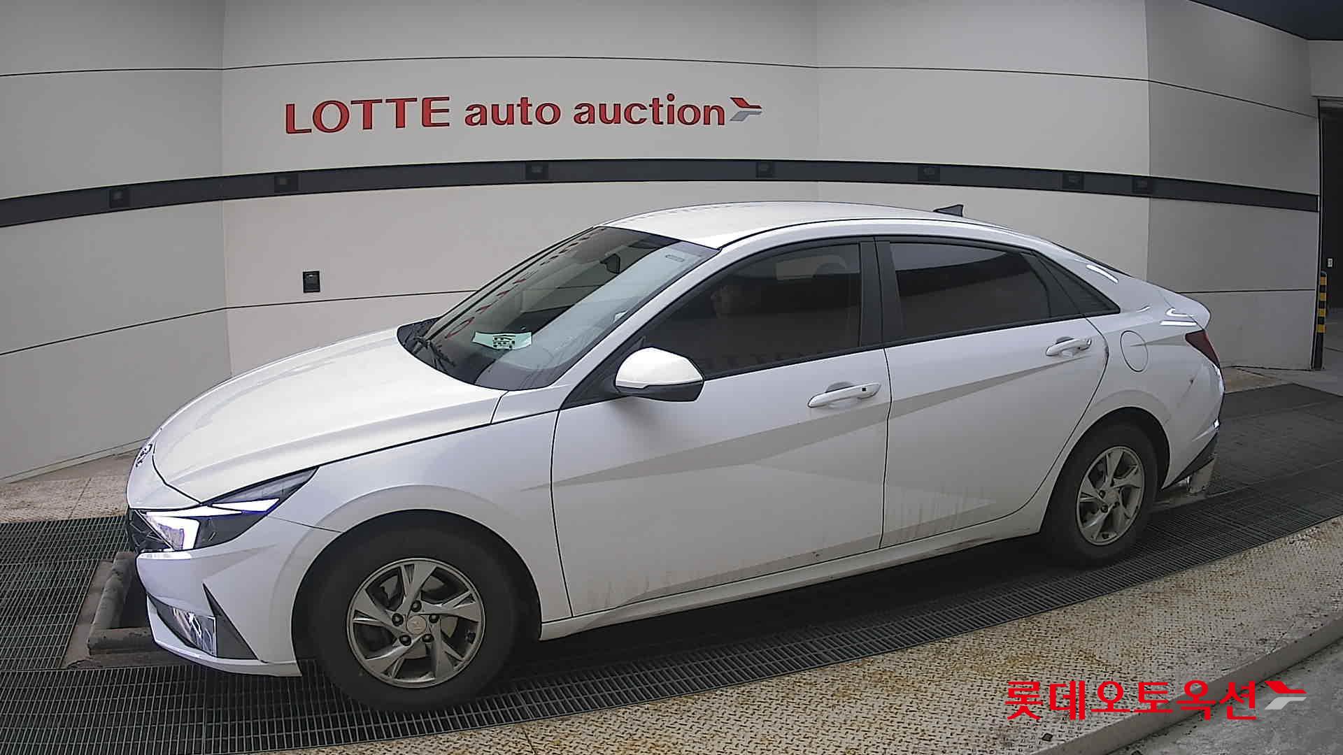 Hyundai Avante id 3816323 из Кореи 12