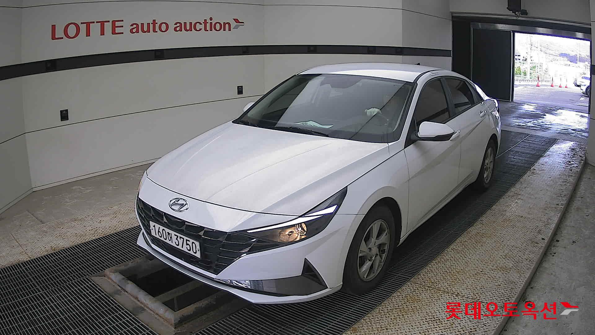 Hyundai Avante id 3816323 из Кореи 14