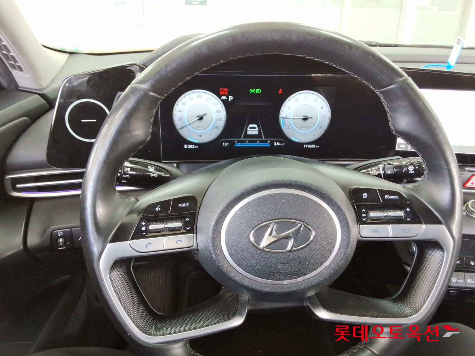 Hyundai Avante id 3816323 из Кореи 29