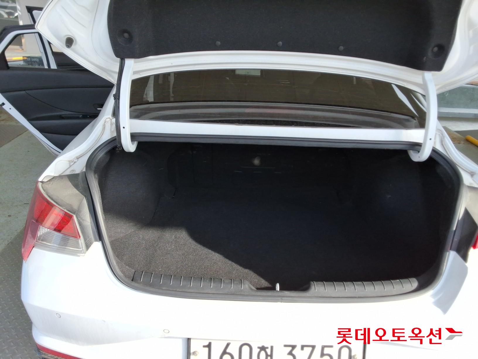 Hyundai Avante id 3816323 из Кореи 37