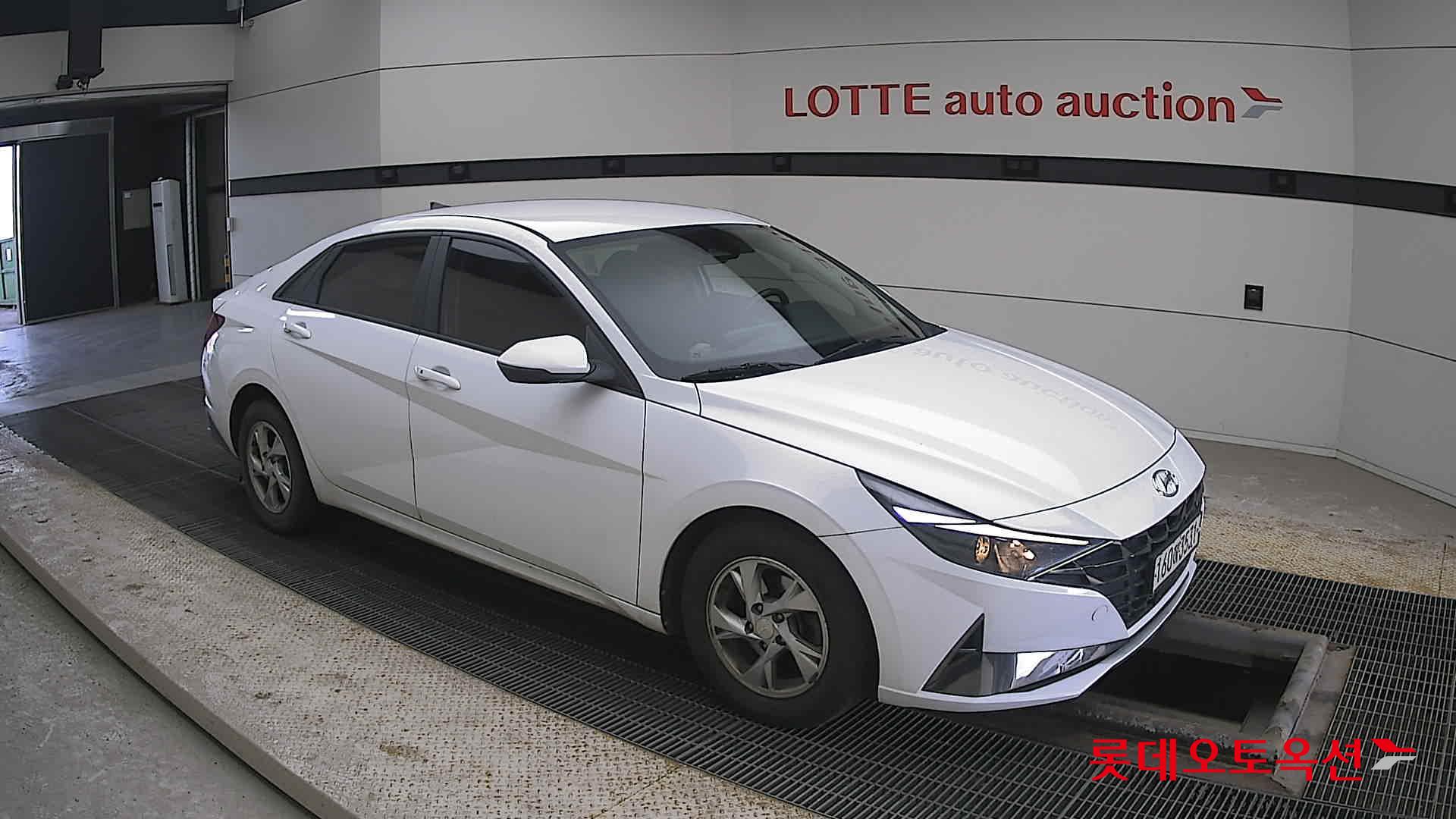 Hyundai Avante id 3816326 из Кореи 16