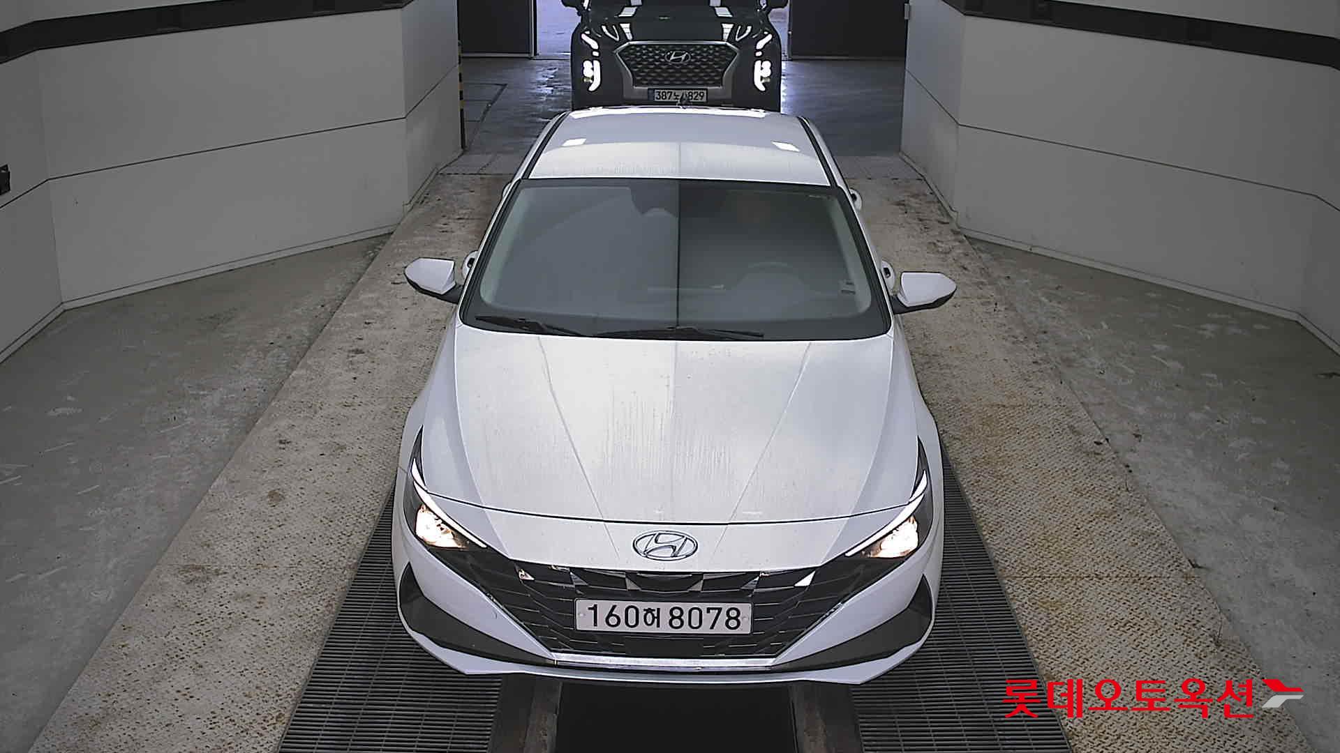 Hyundai Avante id 3816343 из Кореи 8