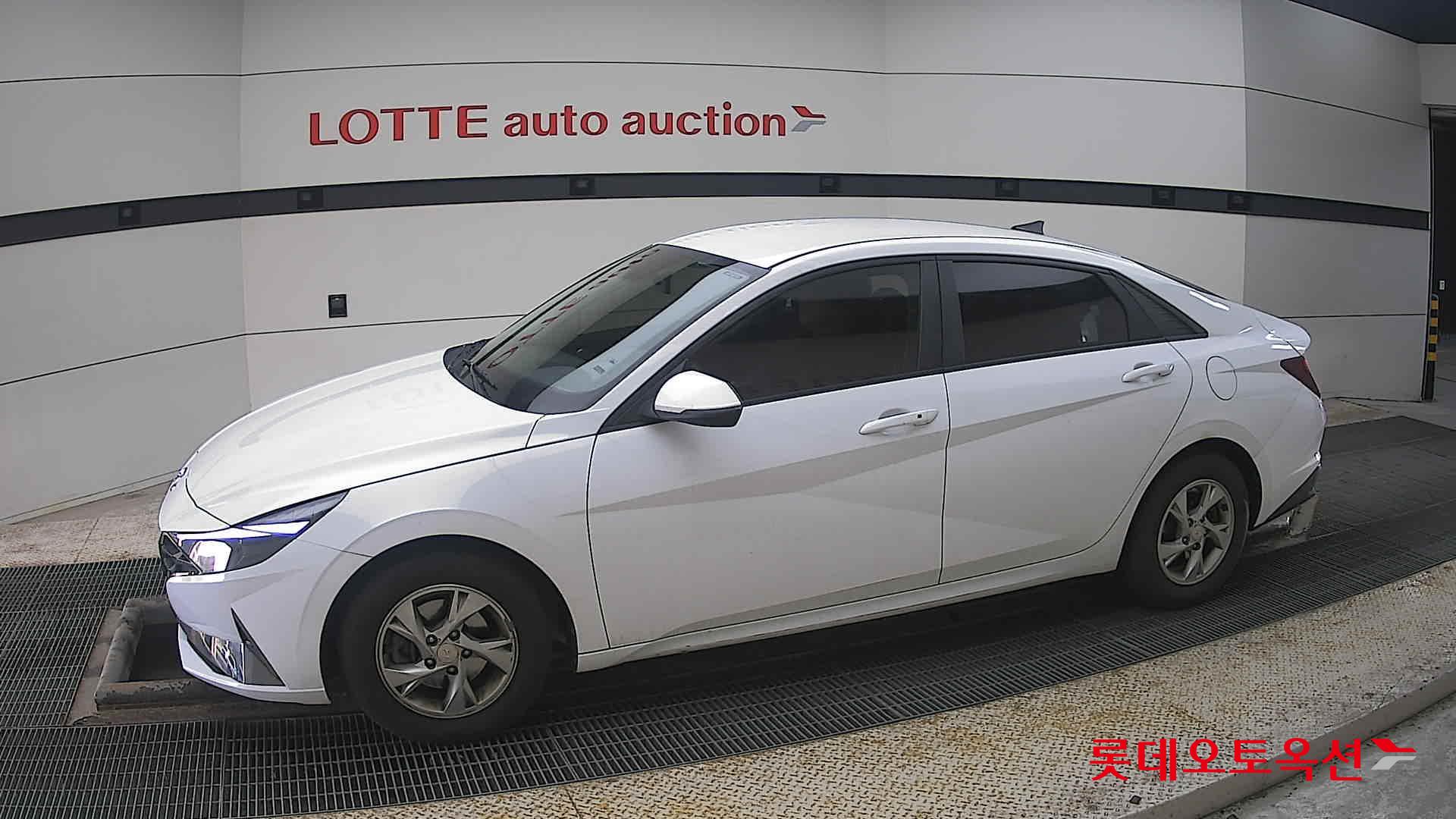 Hyundai Avante id 3816343 из Кореи 12