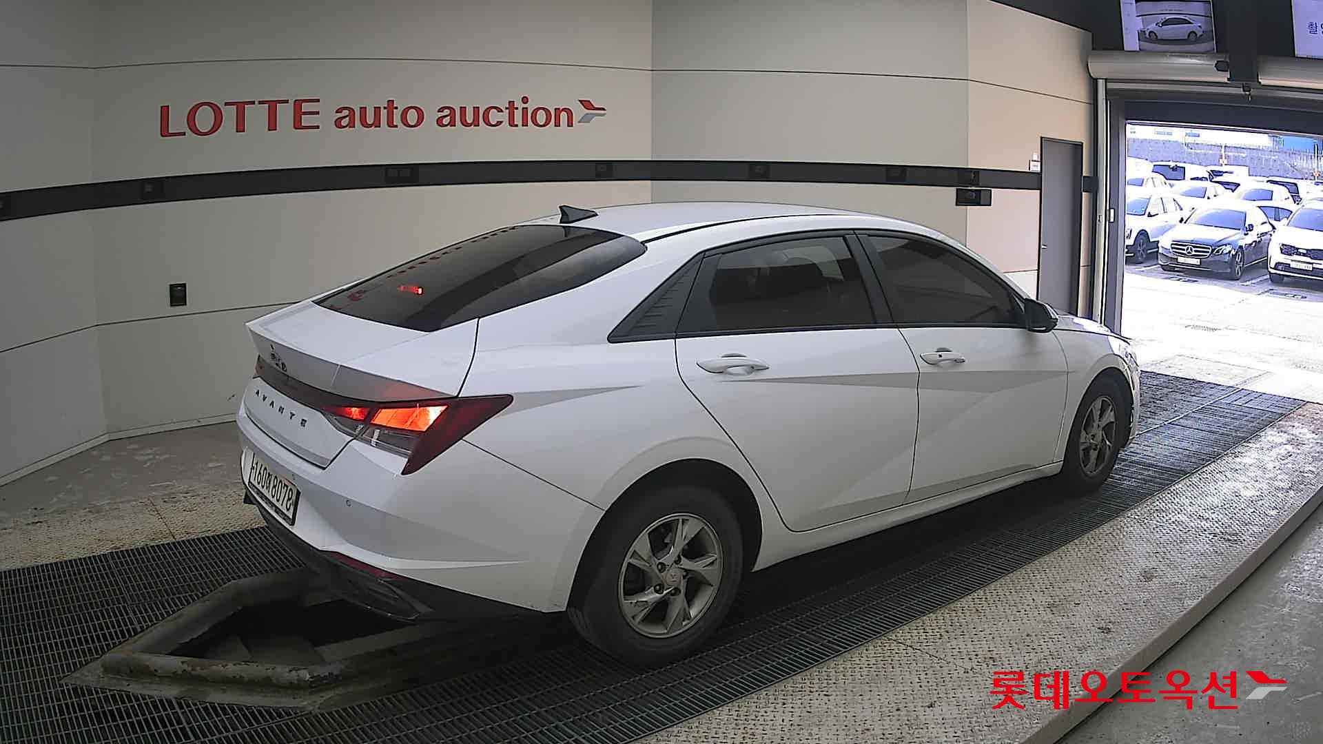 Hyundai Avante id 3816343 из Кореи 19