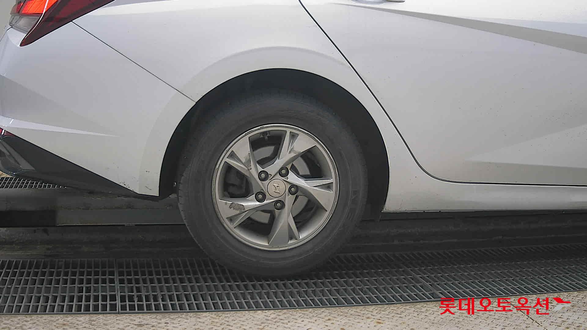 Hyundai Avante id 3816343 из Кореи 24