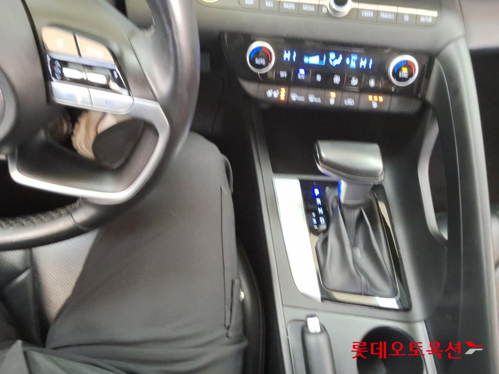 Hyundai Avante id 3816343 из Кореи 33