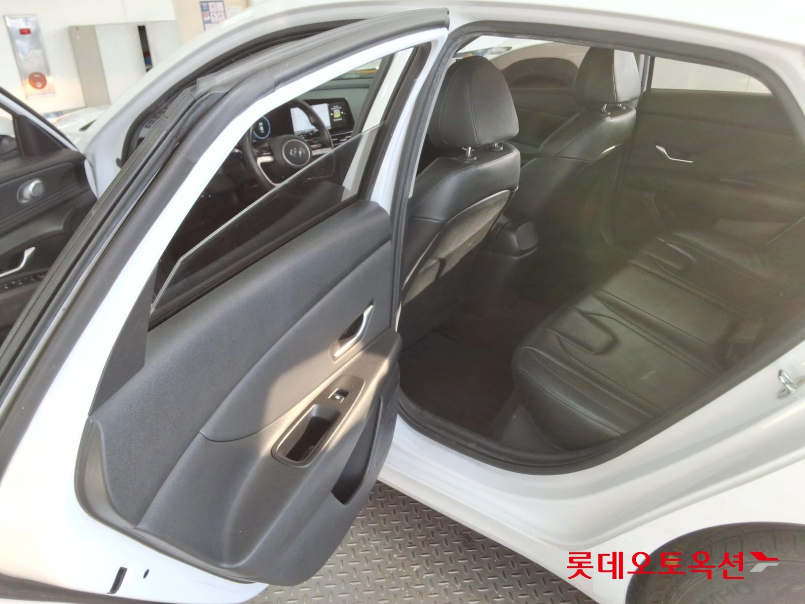 Hyundai Avante id 3816343 из Кореи 36