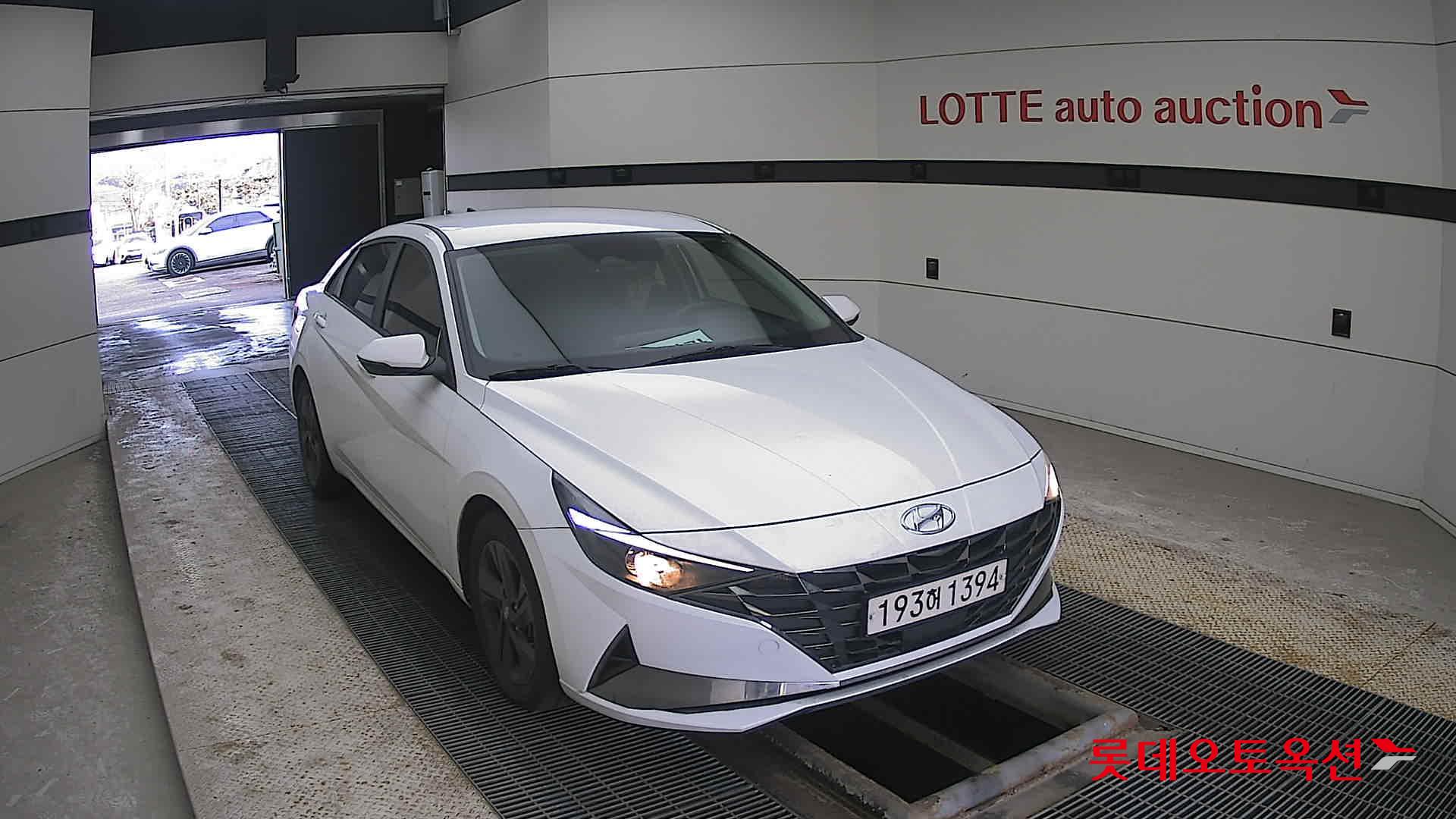 Hyundai Avante Hybrid id 3816325 из Кореи 15