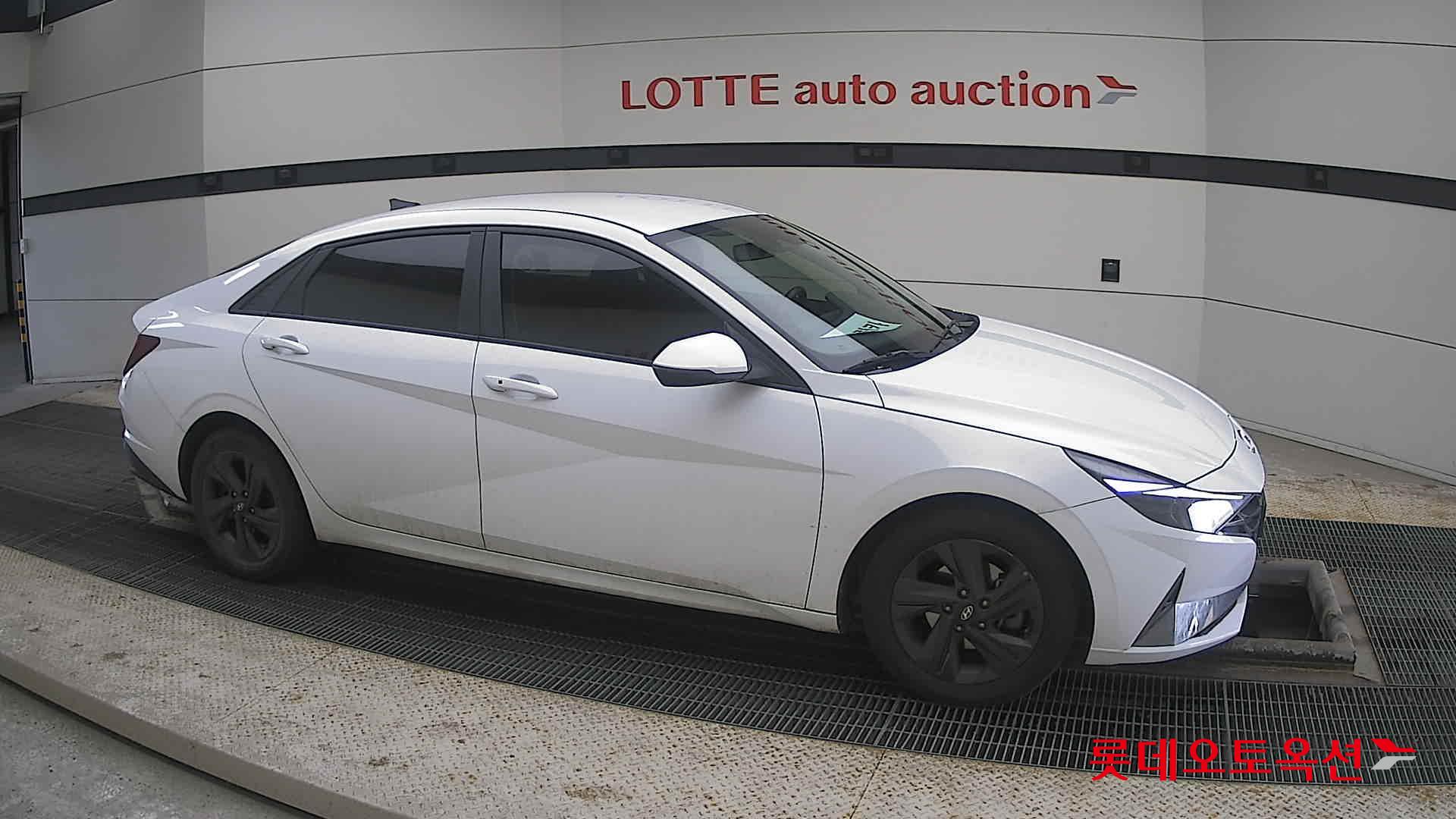 Hyundai Avante Hybrid id 3816325 из Кореи 17