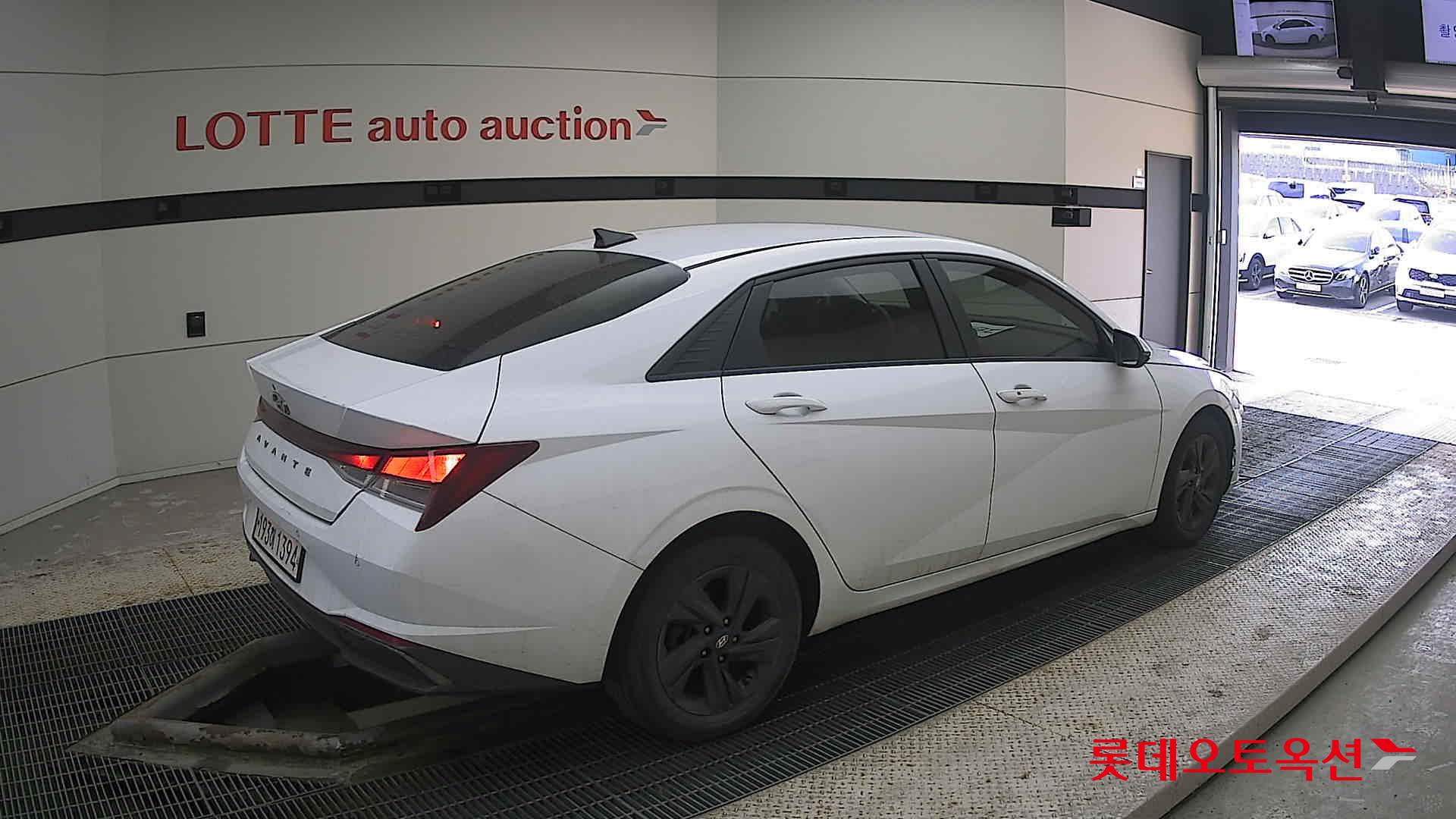 Hyundai Avante Hybrid id 3816325 из Кореи 19