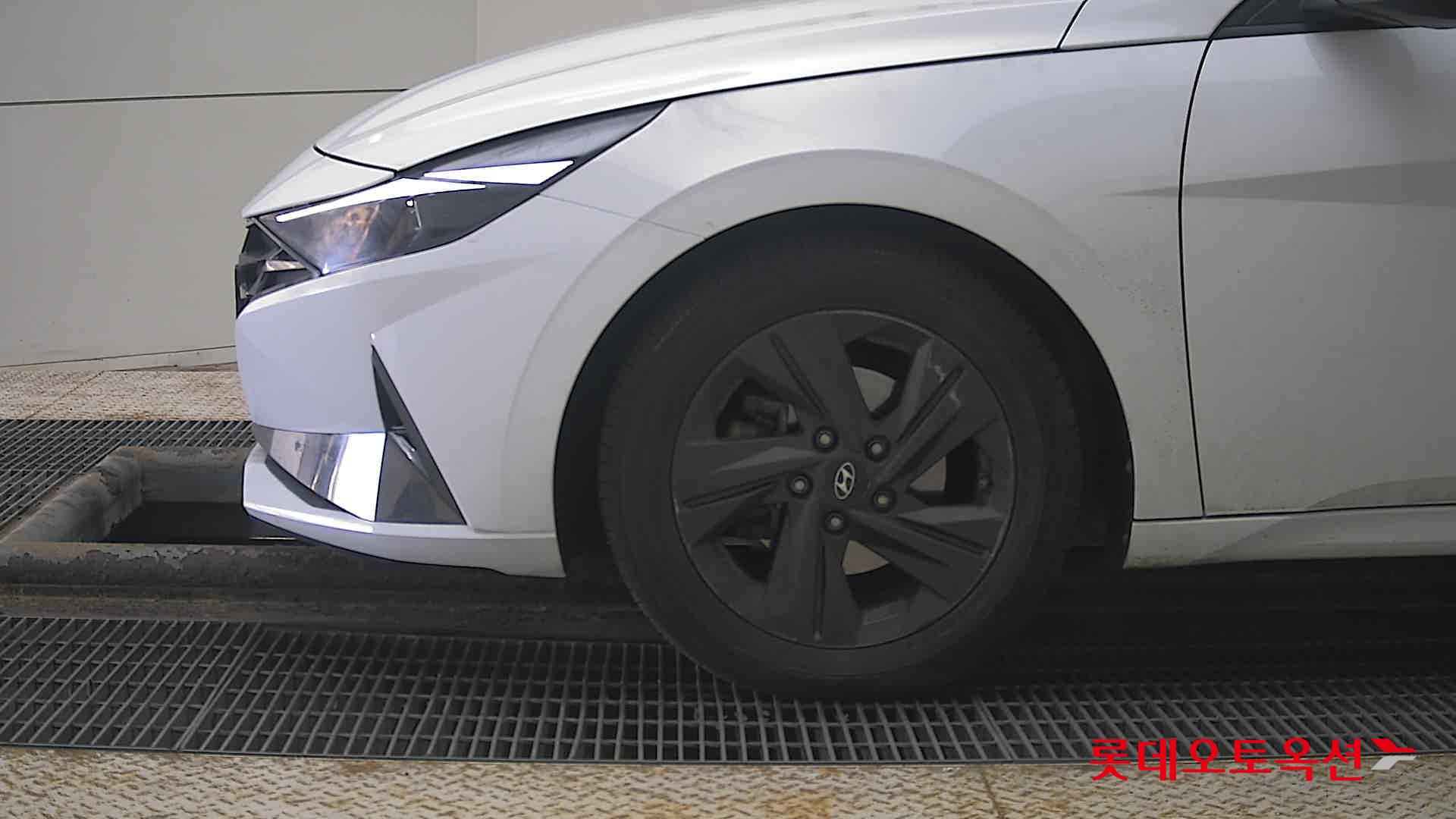 Hyundai Avante Hybrid id 3816325 из Кореи 21