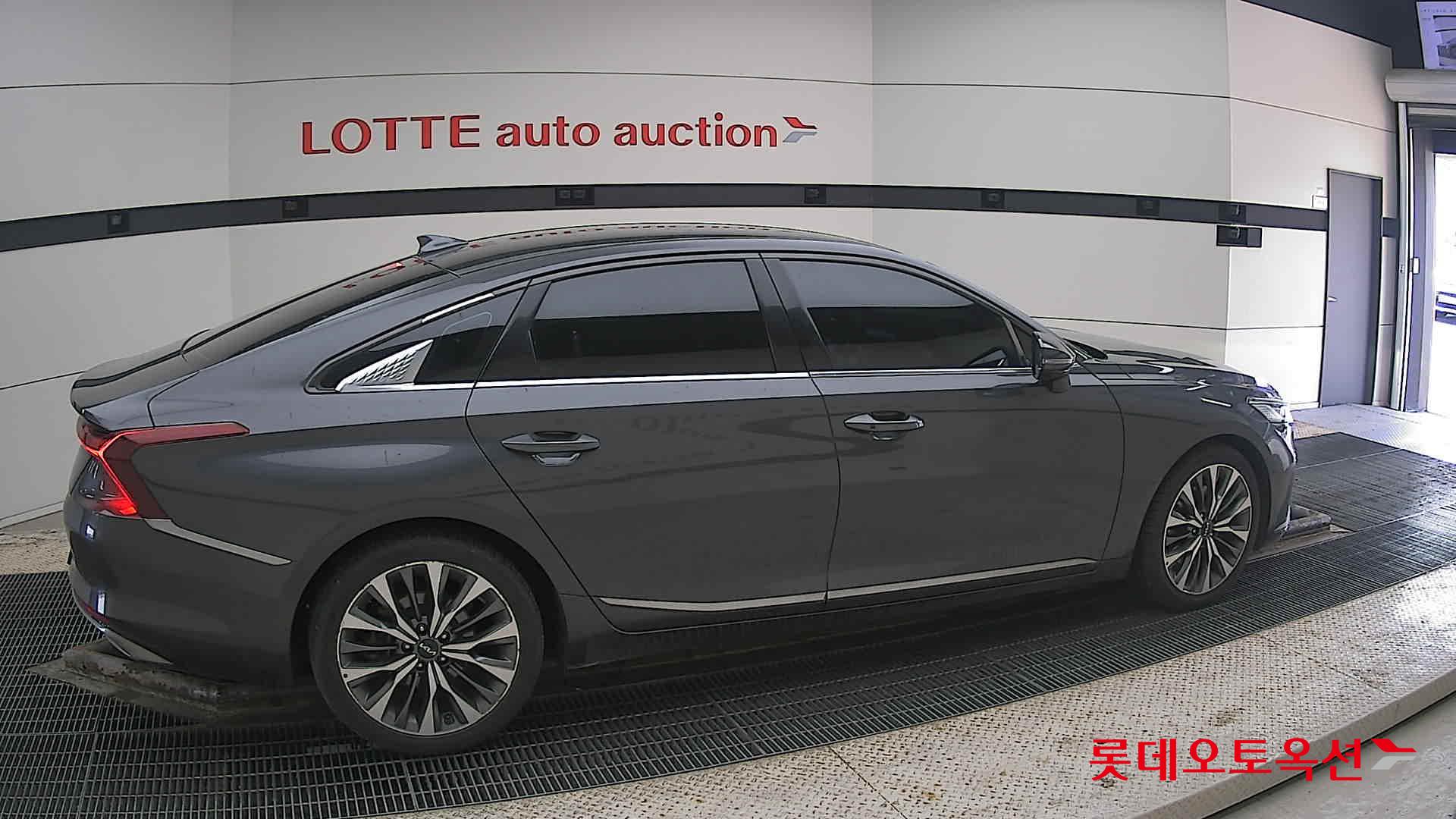 Kia K8 id 3822904 из Кореи 18