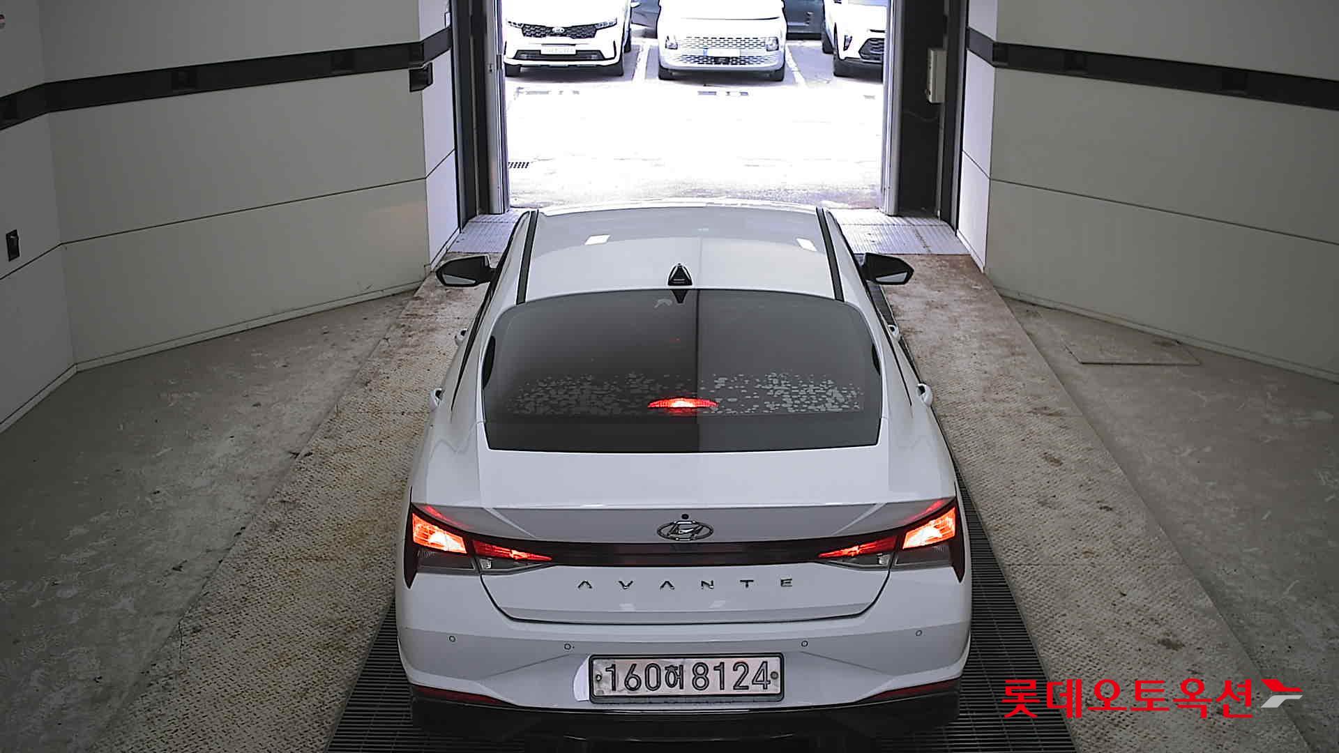 Hyundai Avante 2021 Polar White из Кореи, фото 5