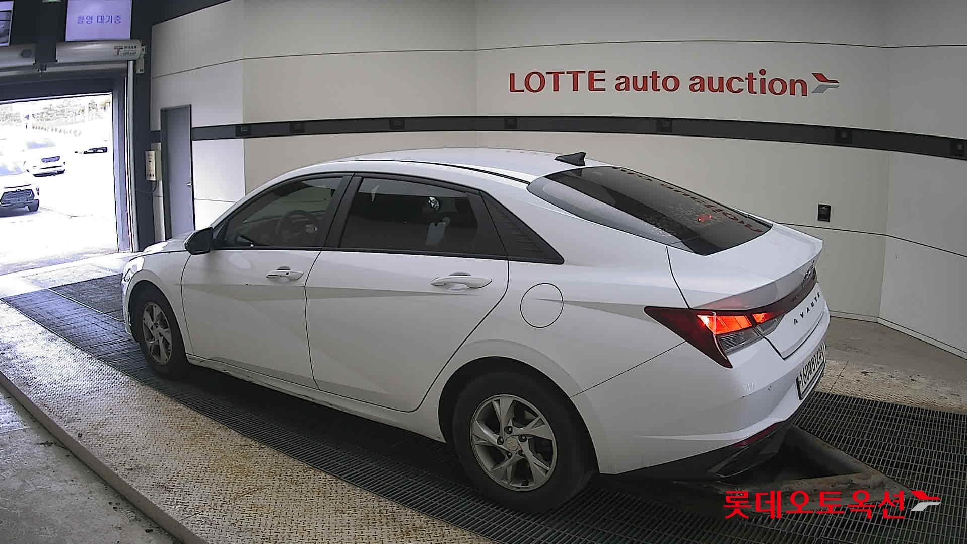 Hyundai Avante id 3822835 из Кореи 10