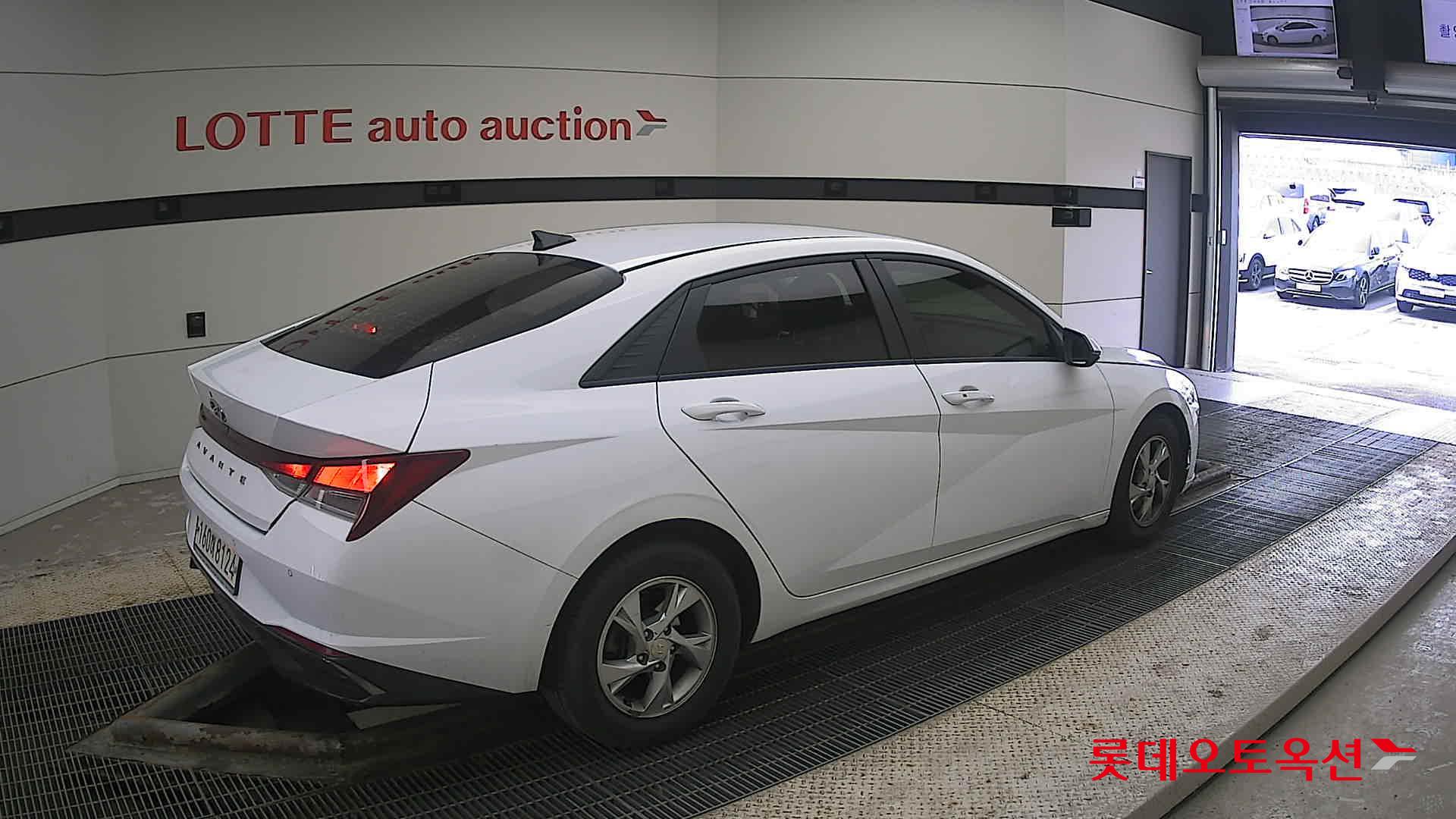 Hyundai Avante id 3822835 из Кореи 19