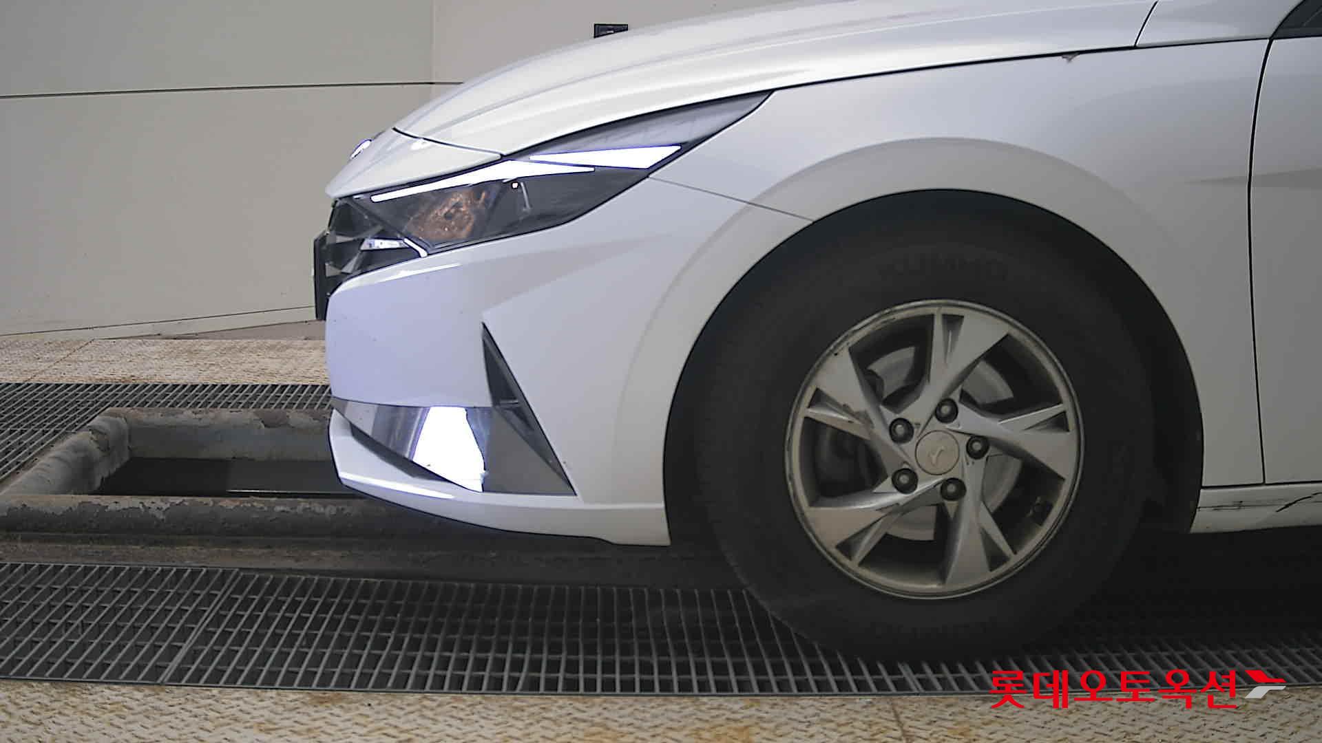 Hyundai Avante id 3822835 из Кореи 21