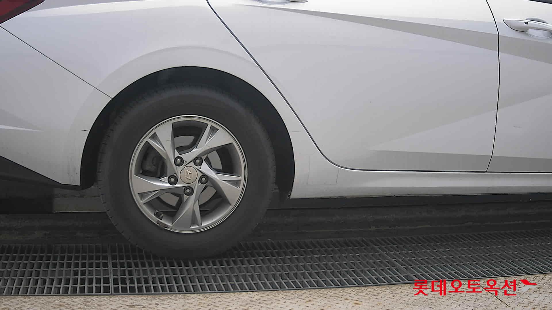 Hyundai Avante id 3822835 из Кореи 24