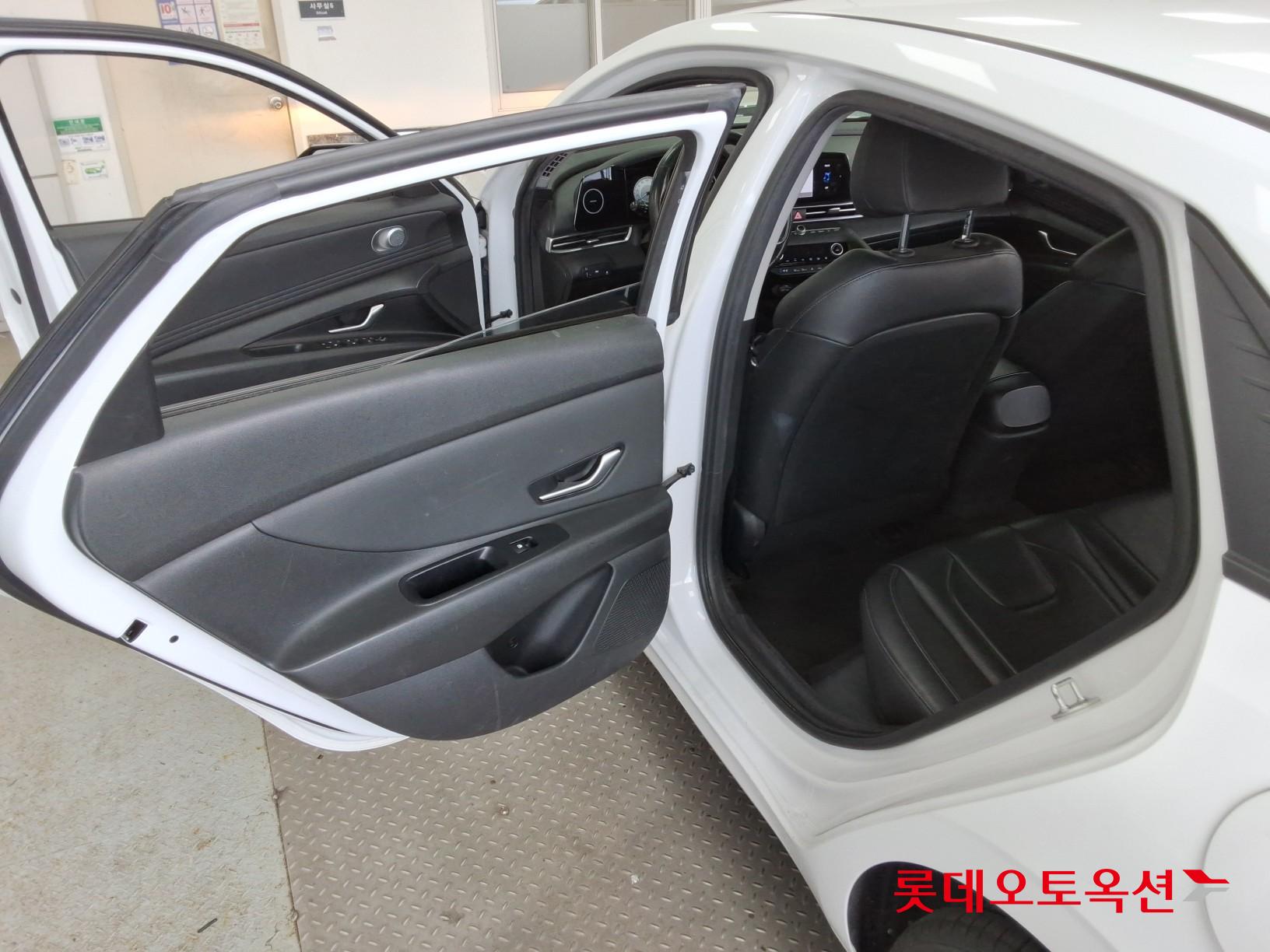 Hyundai Avante id 3822835 из Кореи 36