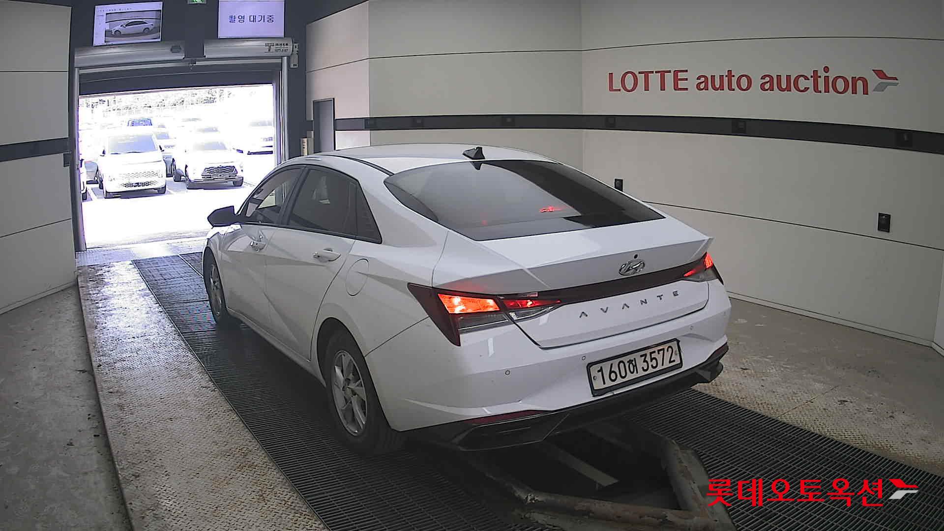 Hyundai Avante id 3822838 из Кореи 9