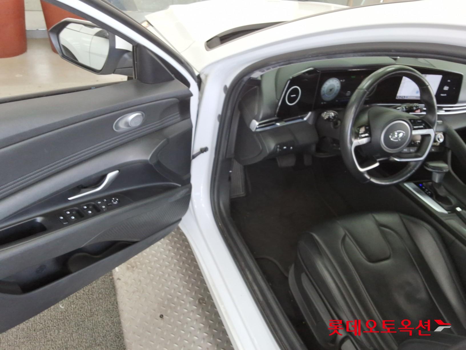 Hyundai Avante id 3822838 из Кореи 36