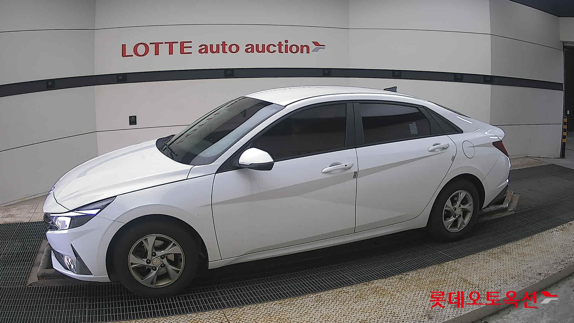 Hyundai Avante id 3822816 из Кореи 12