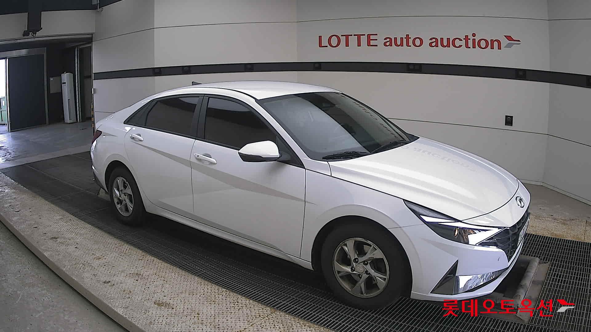 Hyundai Avante id 3822816 из Кореи 16