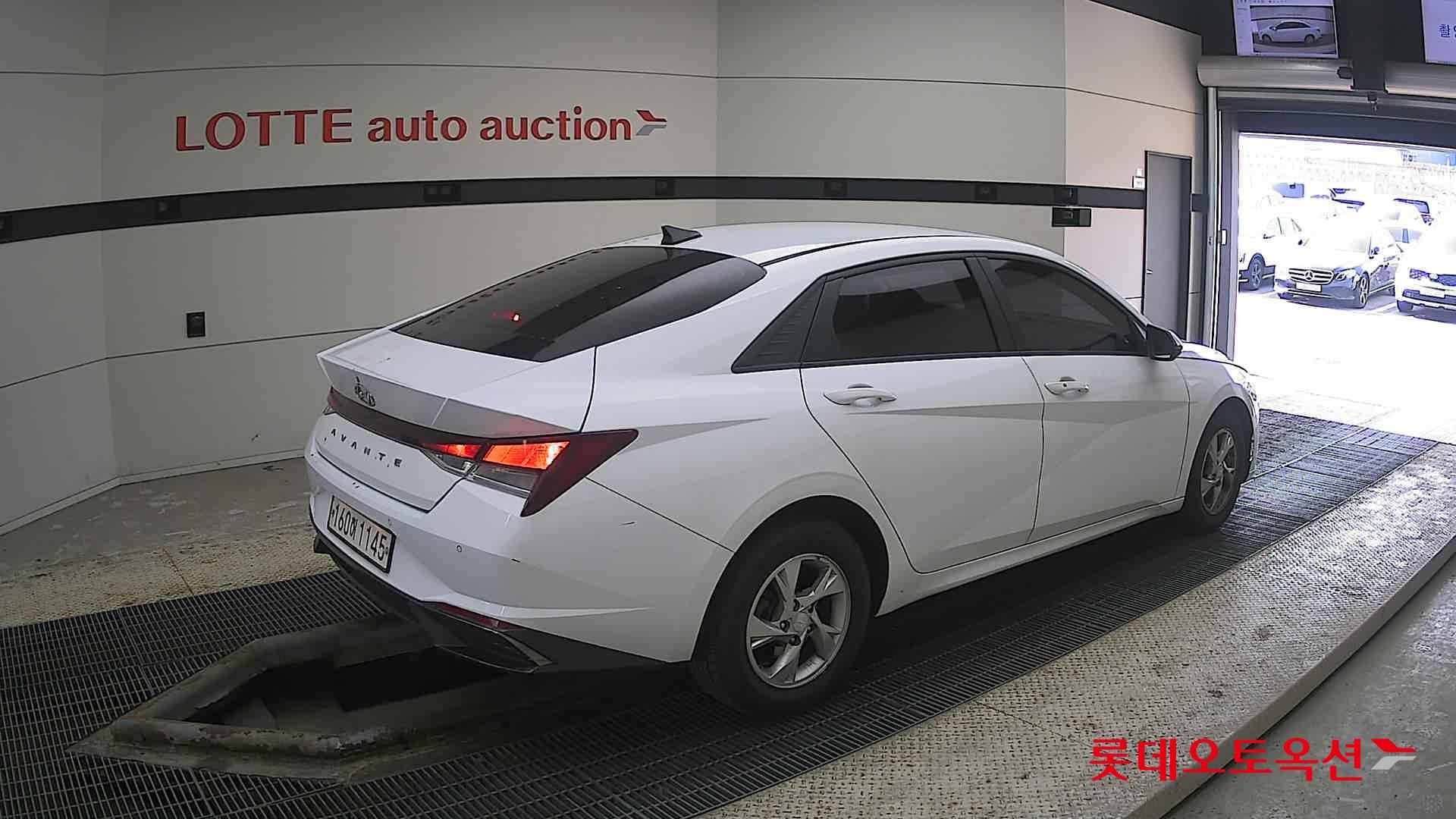 Hyundai Avante id 3822816 из Кореи 19