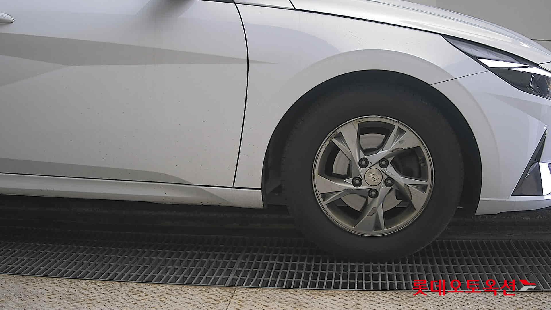 Hyundai Avante id 3822816 из Кореи 23