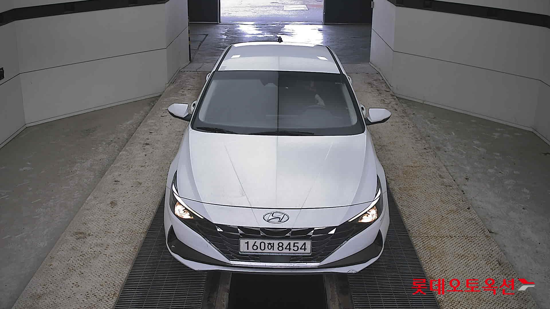 Hyundai Avante id 3822893 из Кореи 8