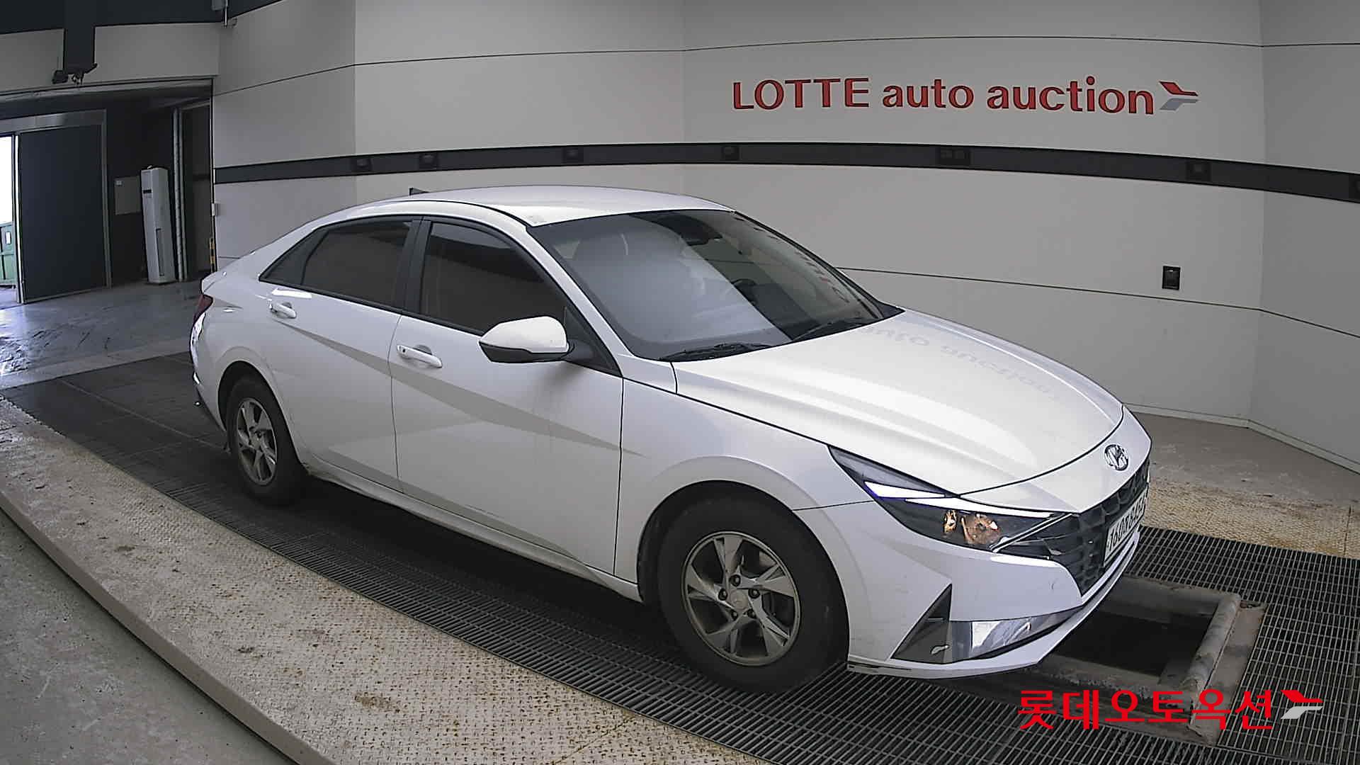 Hyundai Avante id 3822893 из Кореи 16