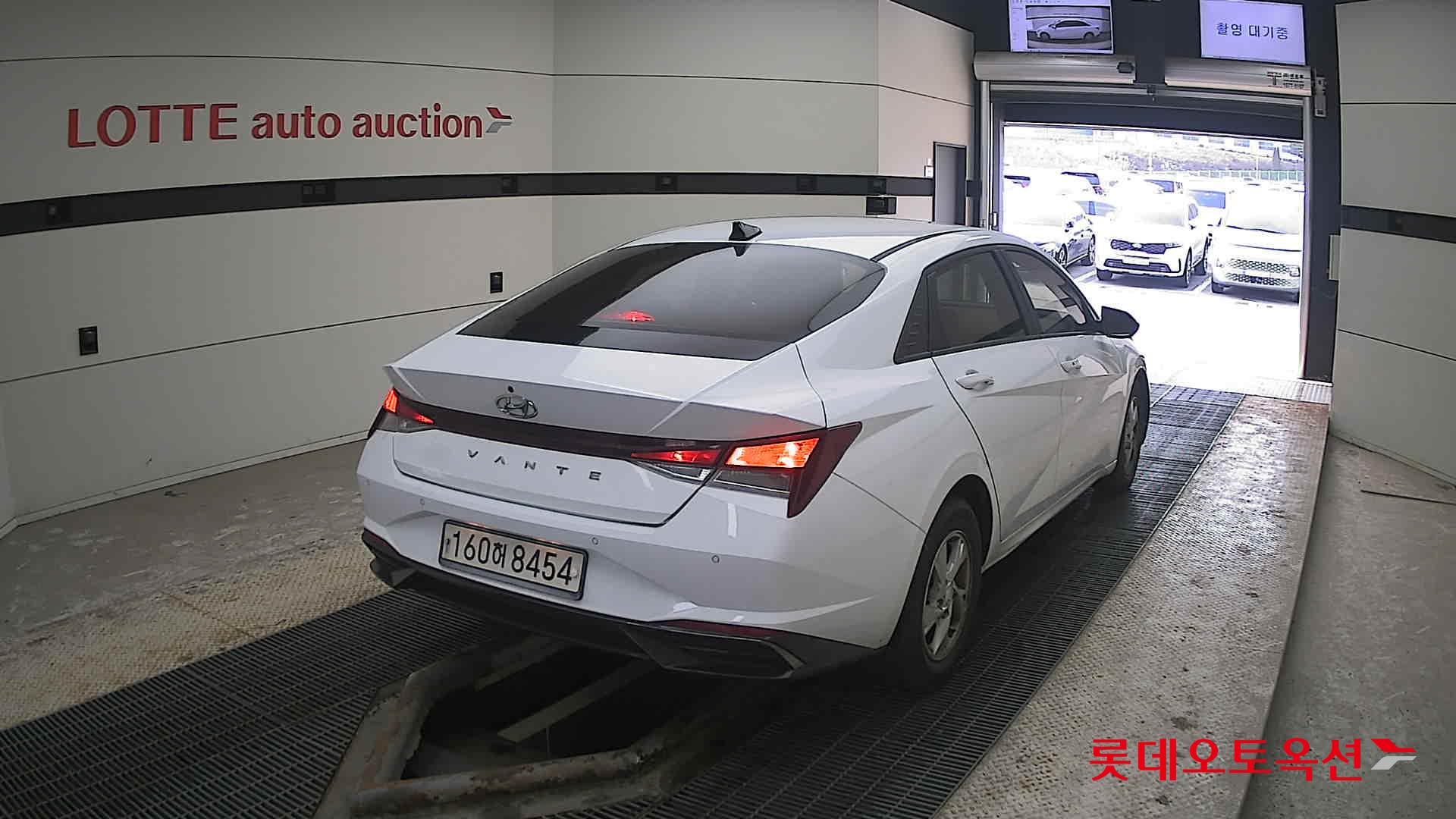 Hyundai Avante id 3822893 из Кореи 20