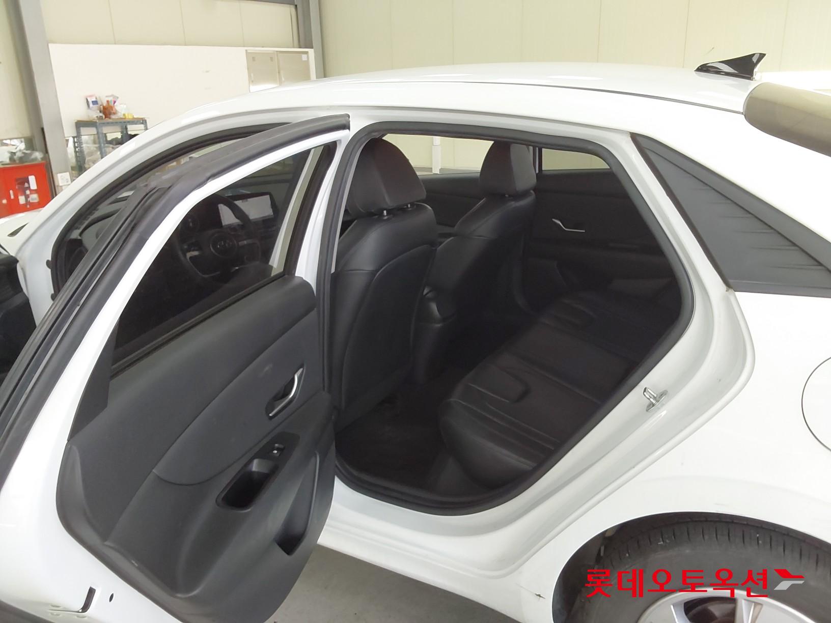 Hyundai Avante id 3822893 из Кореи 37