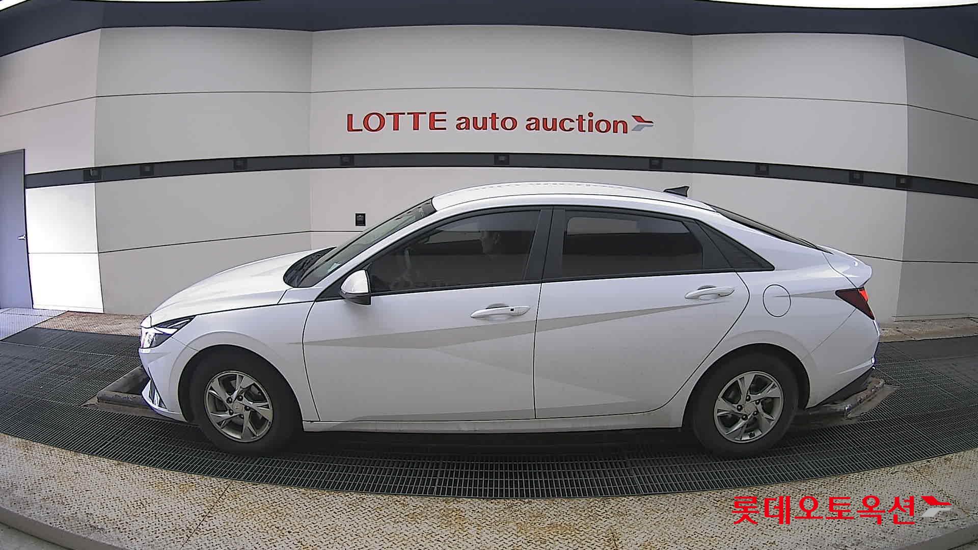 Hyundai Avante id 3822836 из Кореи 7