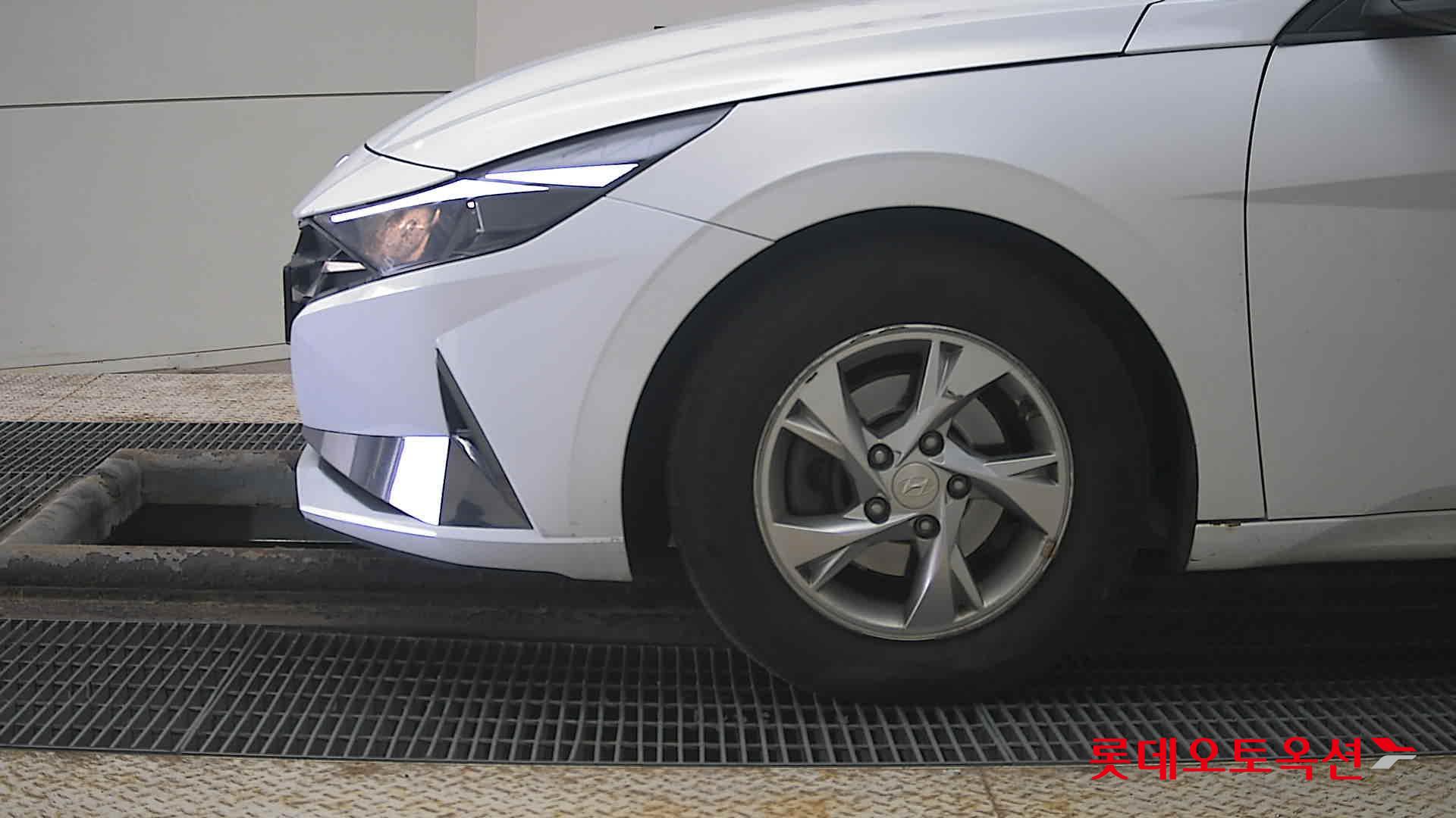 Hyundai Avante id 3822836 из Кореи 21