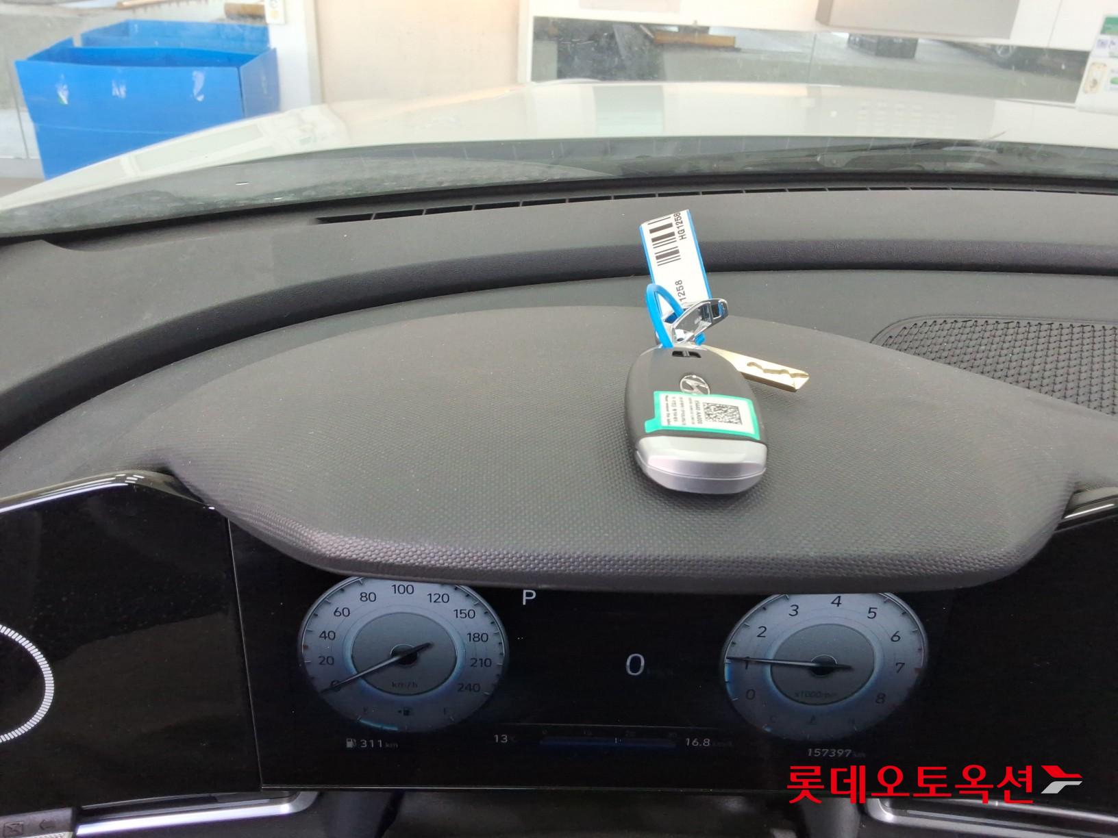 Hyundai Avante id 3822836 из Кореи 33