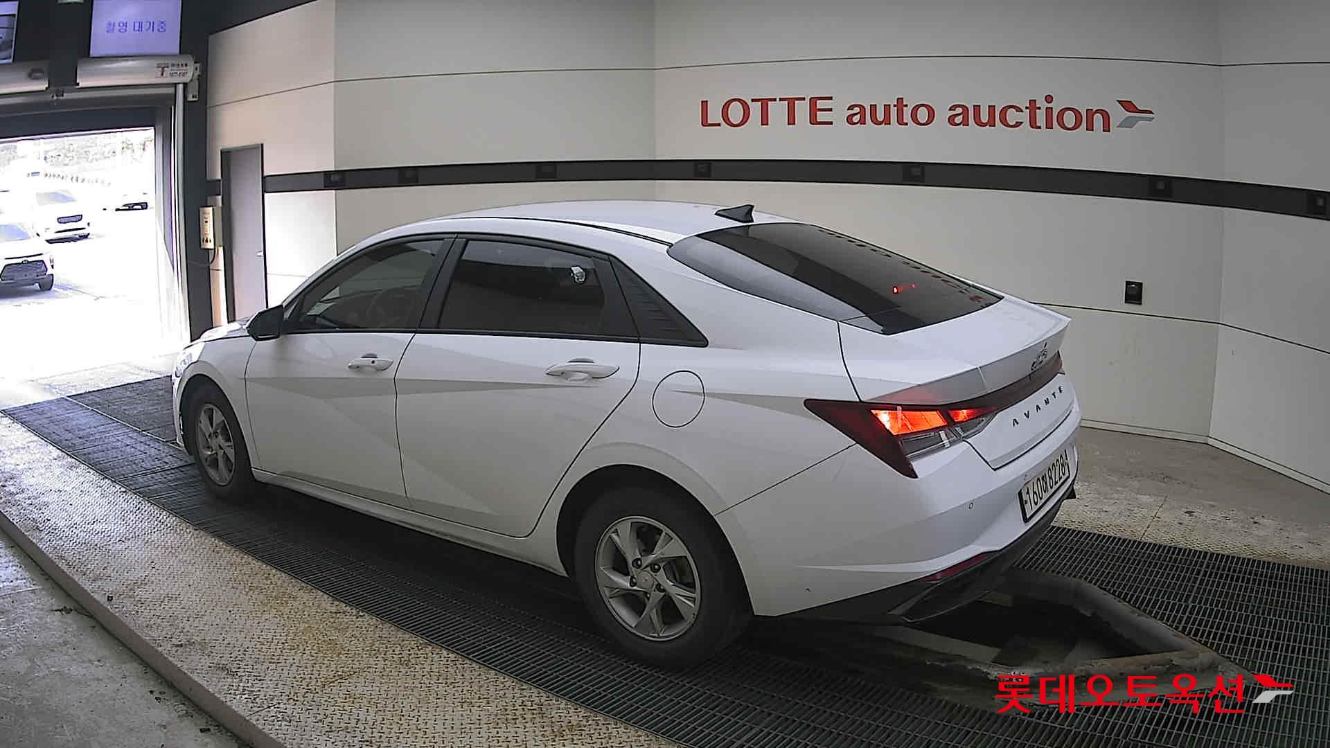 Hyundai Avante id 3822894 из Кореи 10