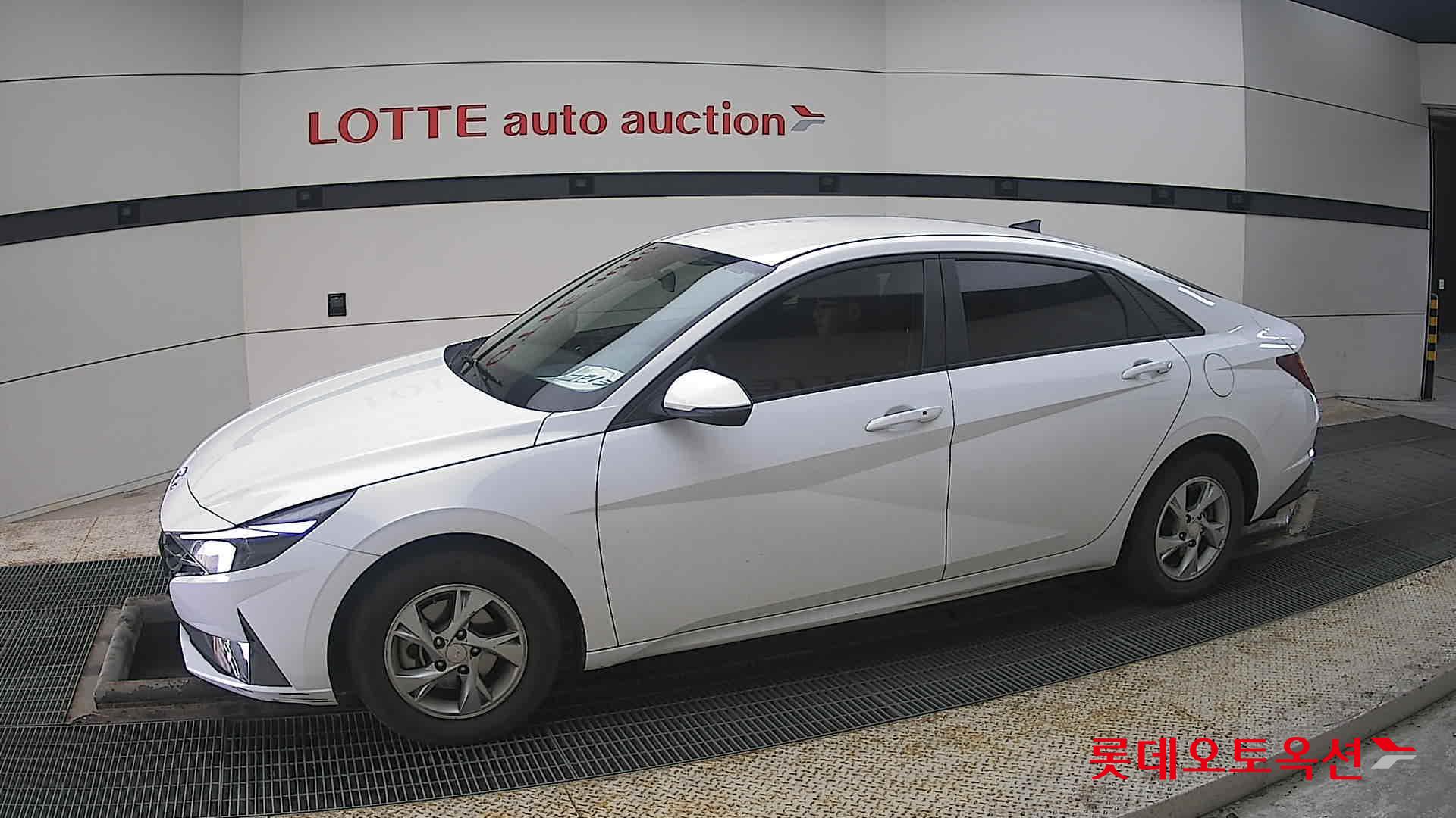 Hyundai Avante id 3822894 из Кореи 12