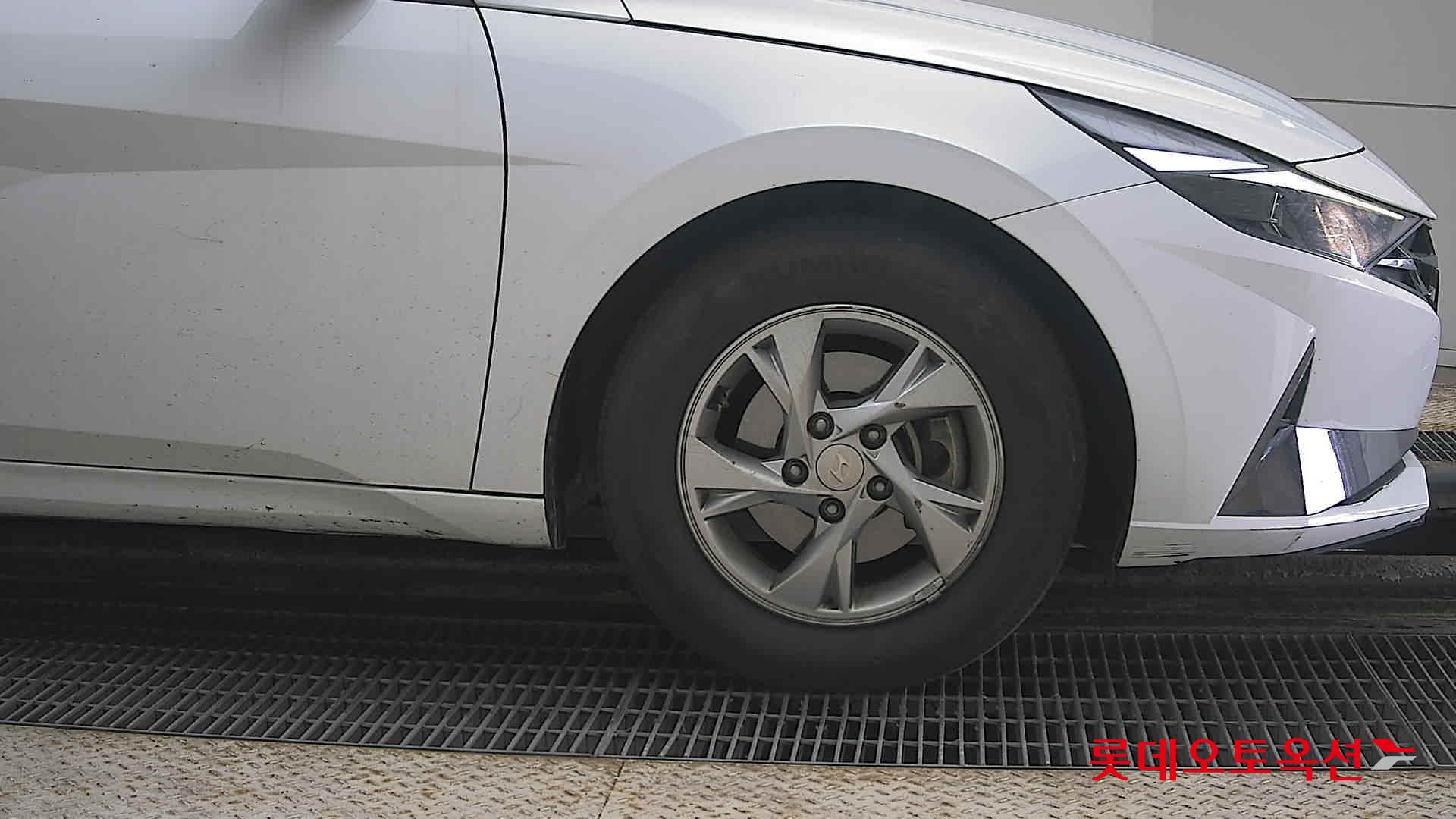 Hyundai Avante id 3822894 из Кореи 23