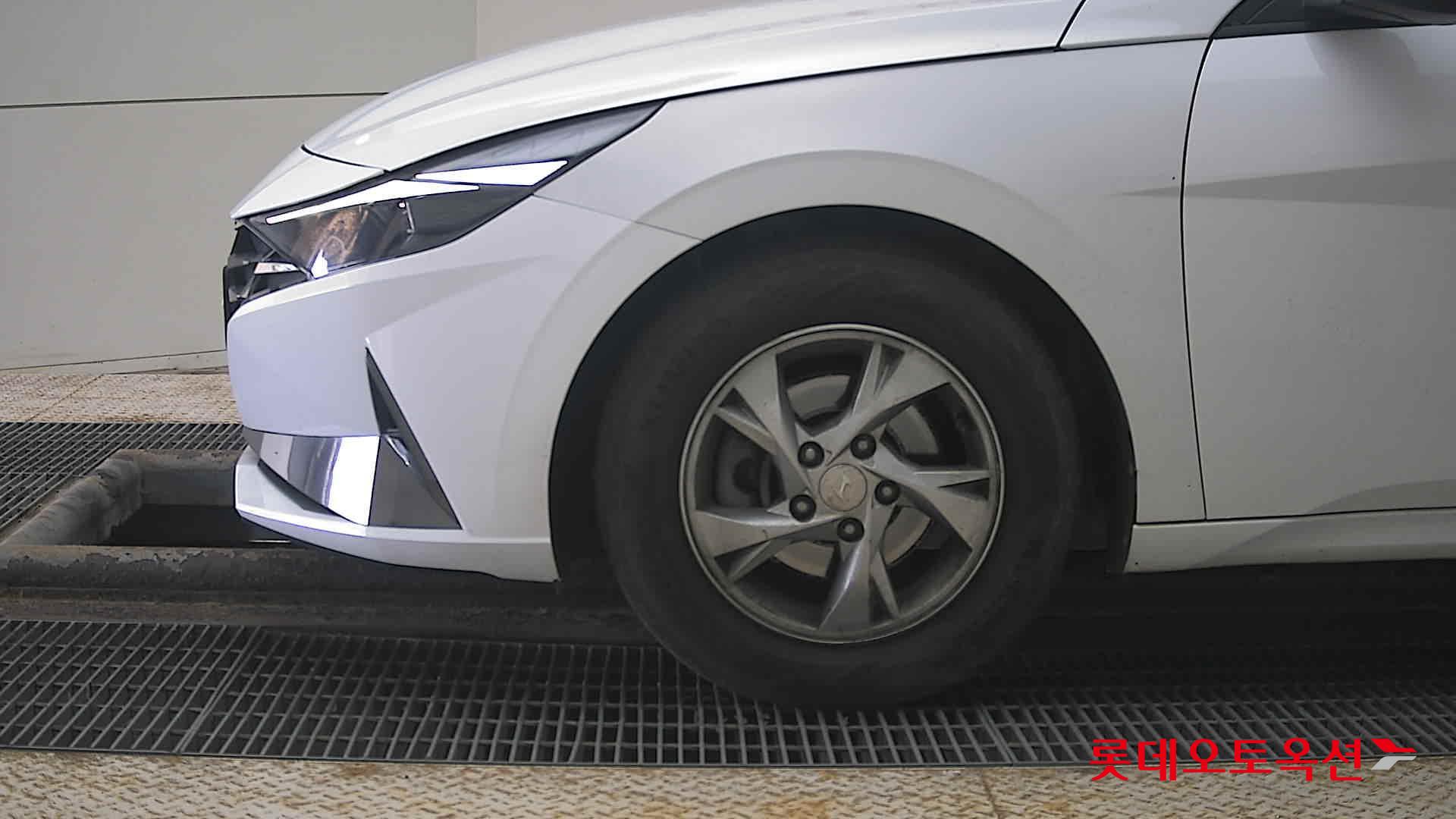 Hyundai Avante id 3822815 из Кореи 21