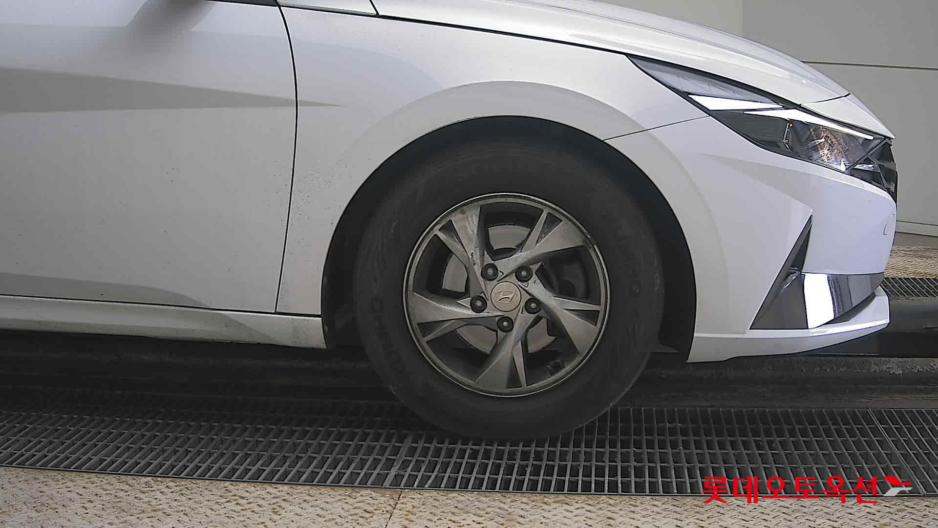 Hyundai Avante id 3822815 из Кореи 23