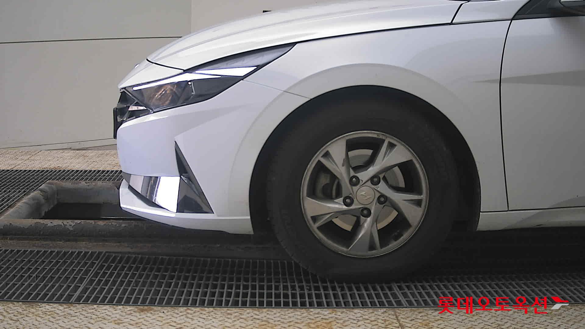 Hyundai Avante id 3822817 из Кореи 21