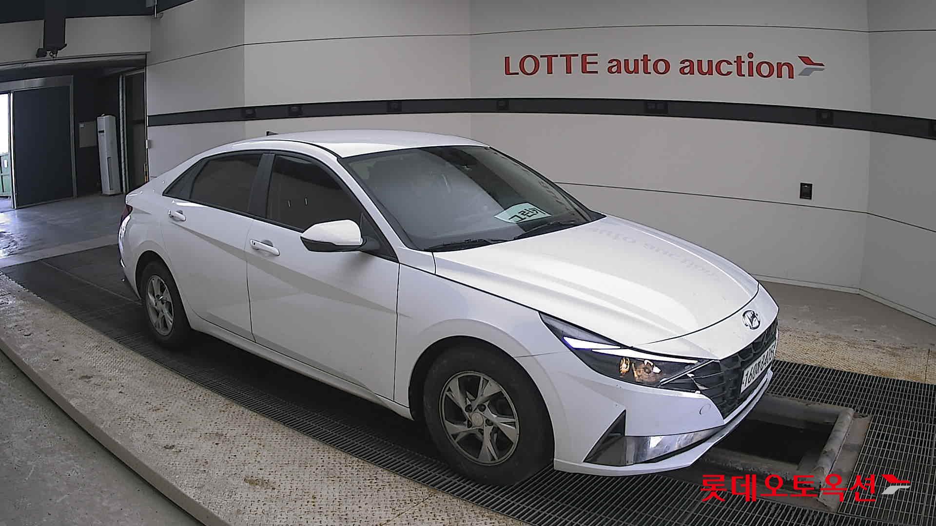 Hyundai Avante id 3822821 из Кореи 16