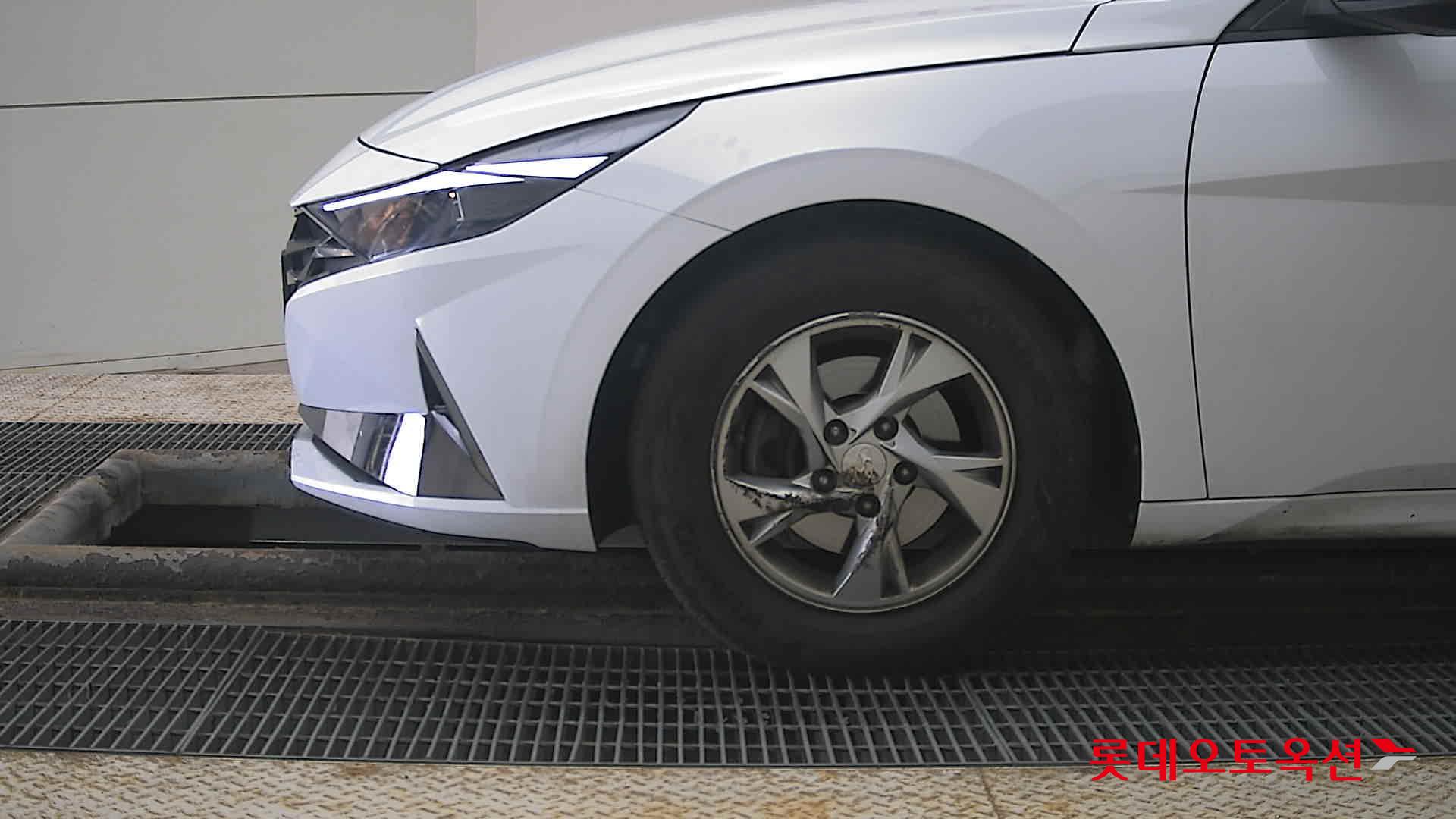 Hyundai Avante id 3822821 из Кореи 21